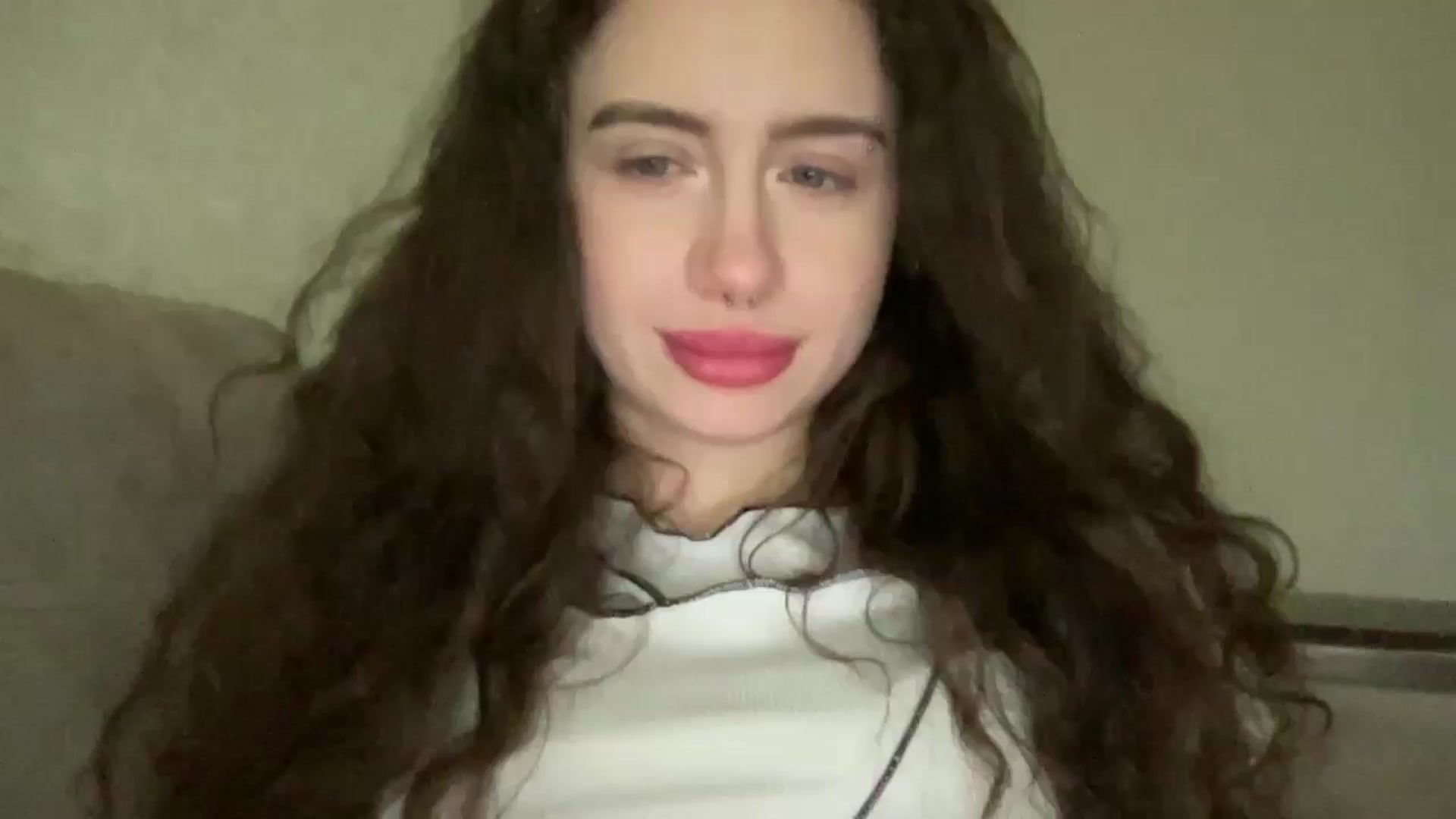 Gallery image thumbnail from CurlyDream's myfreecams stream on, 12/30/2025, 14:35 image 9 of 20