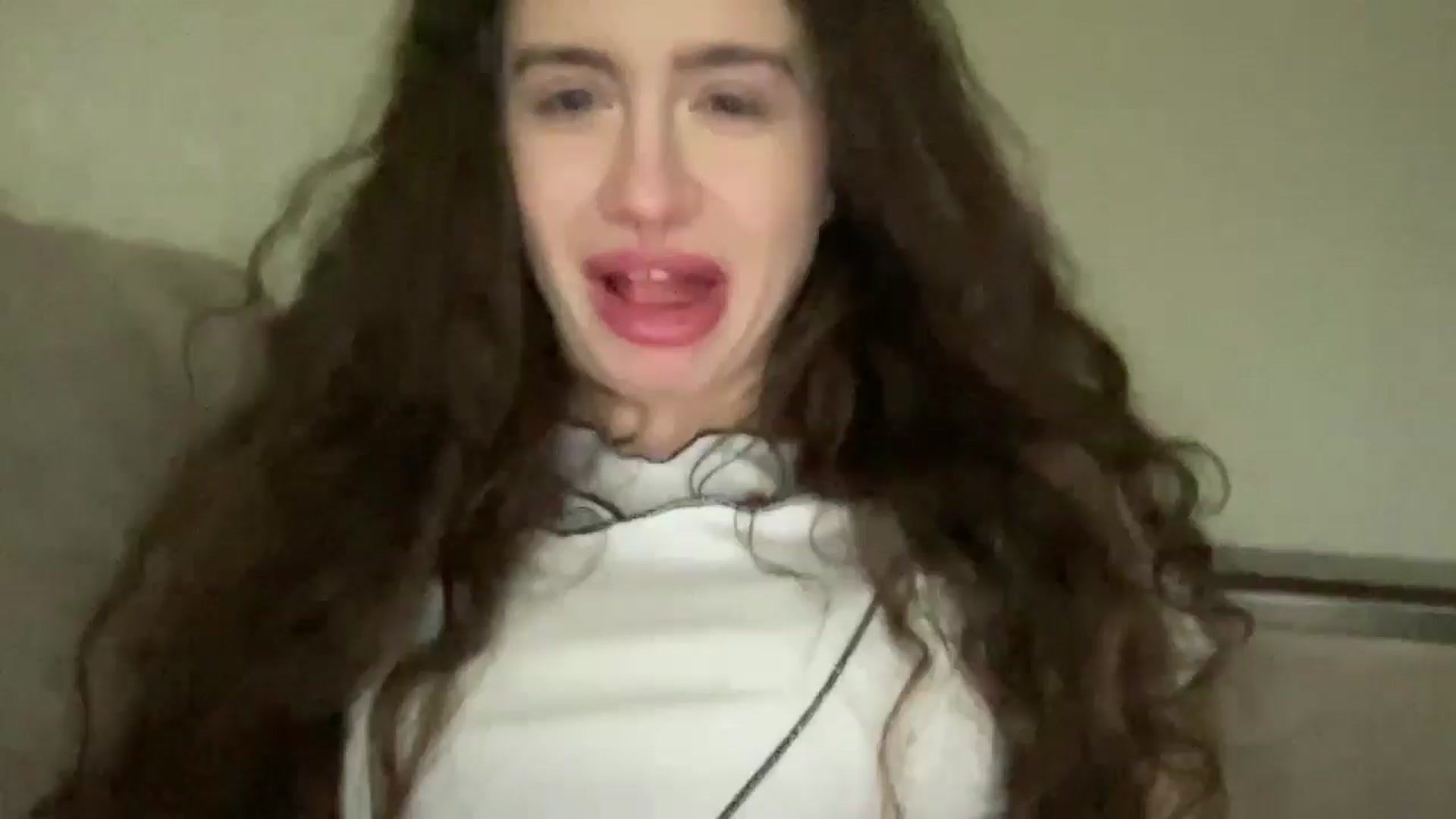 Gallery image thumbnail from CurlyDream's myfreecams stream on, 12/30/2025, 14:35 image 6 of 20