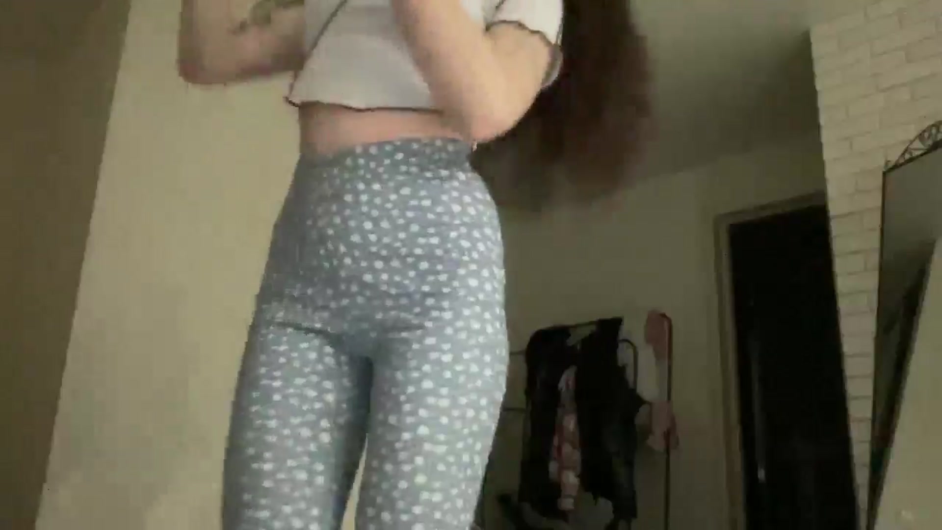 Gallery image thumbnail from CurlyDream's myfreecams stream on, 12/30/2025, 15:17 image 7 of 20
