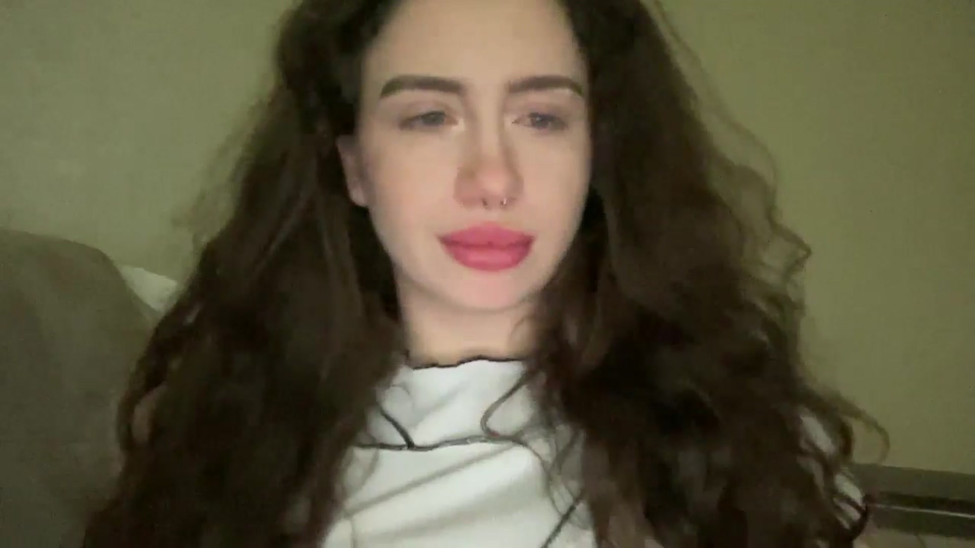 Gallery image thumbnail from CurlyDream's myfreecams stream on, 12/30/2025, 15:17 image 5 of 20