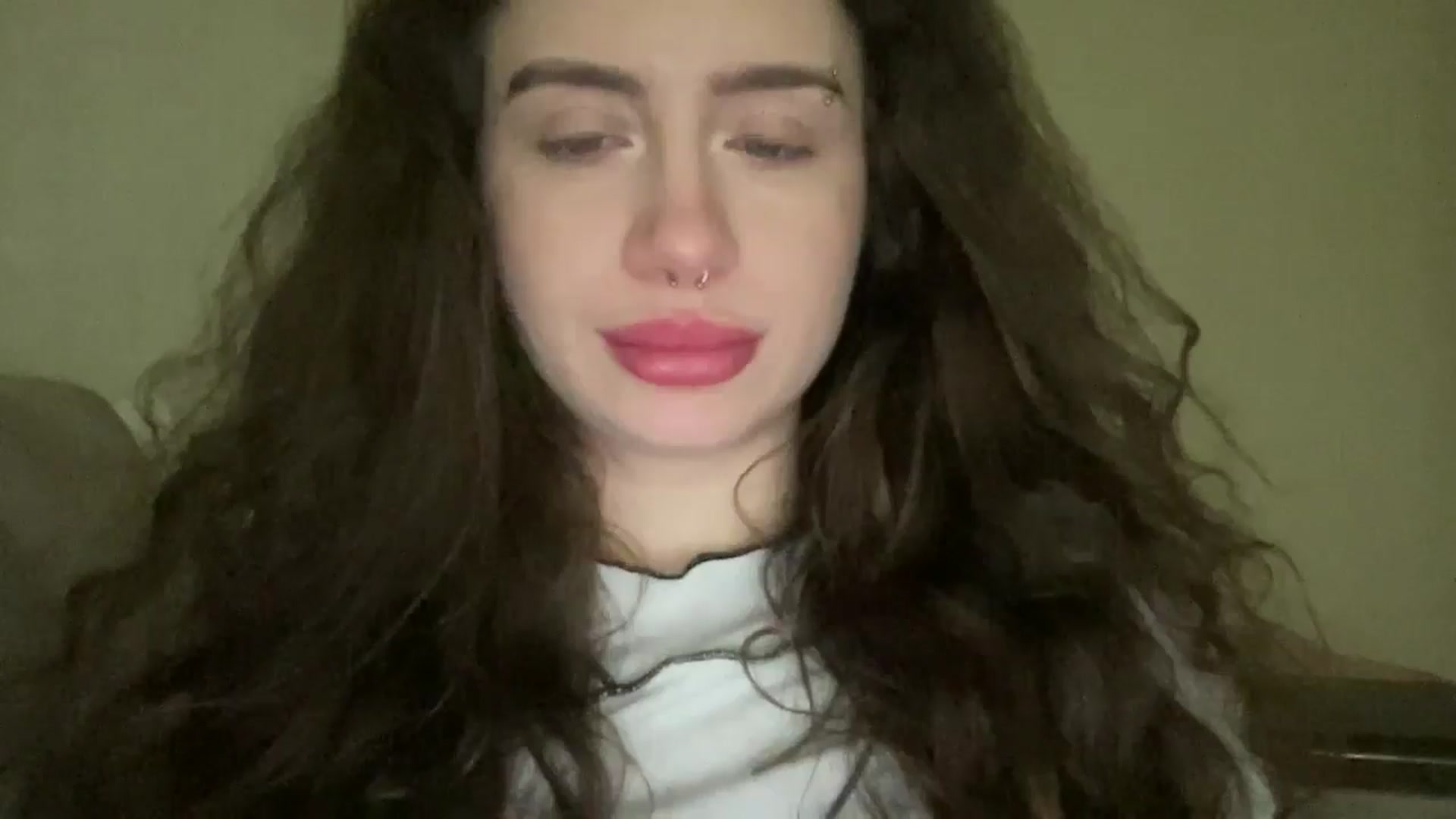 Gallery image thumbnail from CurlyDream's myfreecams stream on, 12/30/2025, 15:17 image 14 of 20