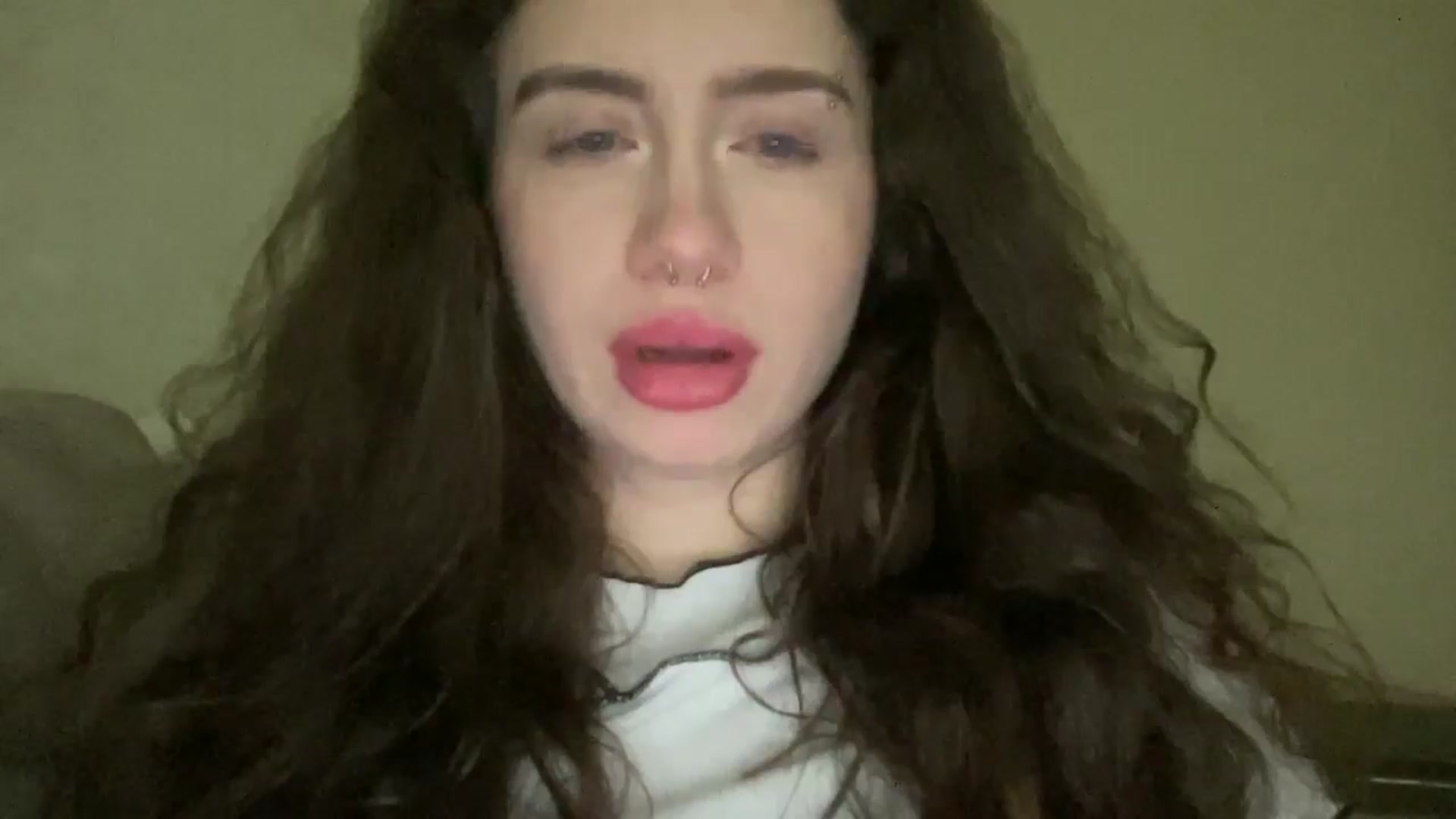 Gallery image thumbnail from CurlyDream's myfreecams stream on, 12/30/2025, 15:17 image 13 of 20