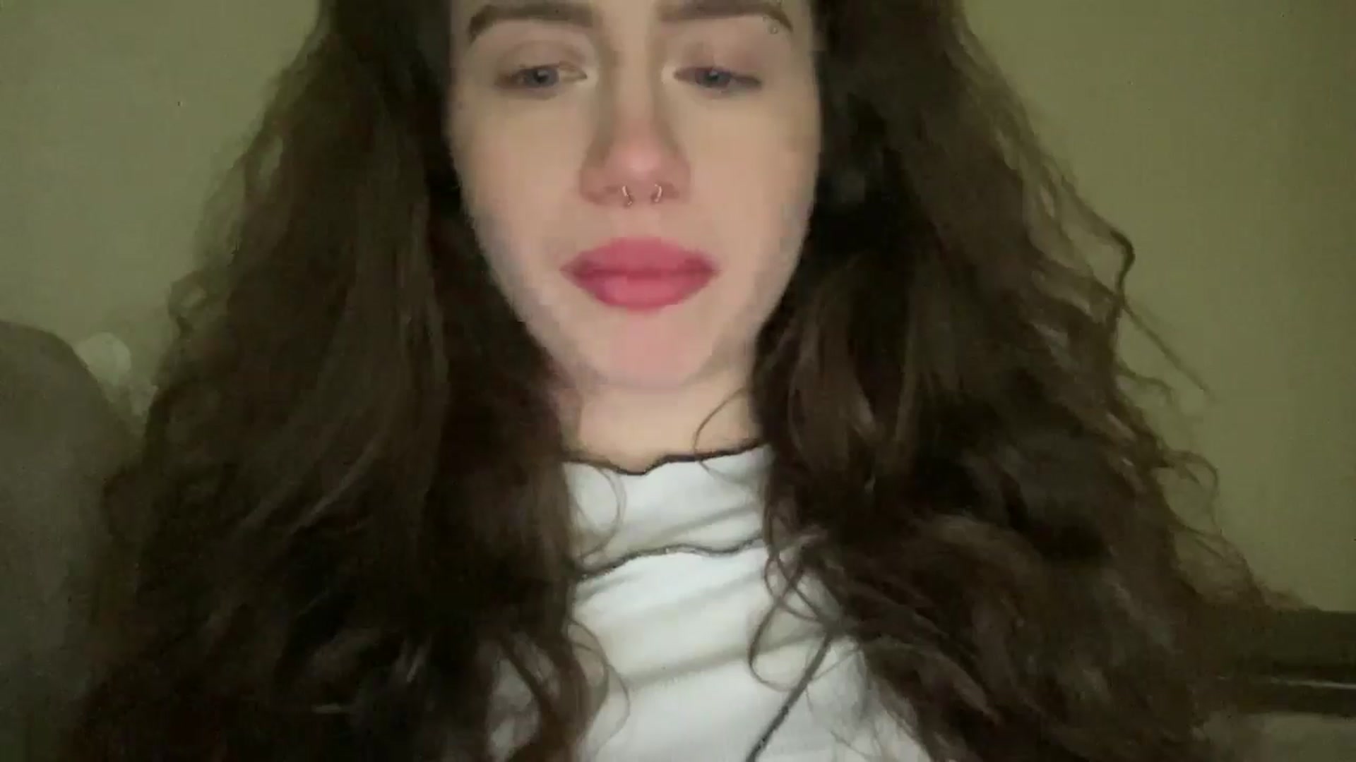 Gallery image thumbnail from CurlyDream's myfreecams stream on, 12/30/2025, 15:17 image 10 of 20