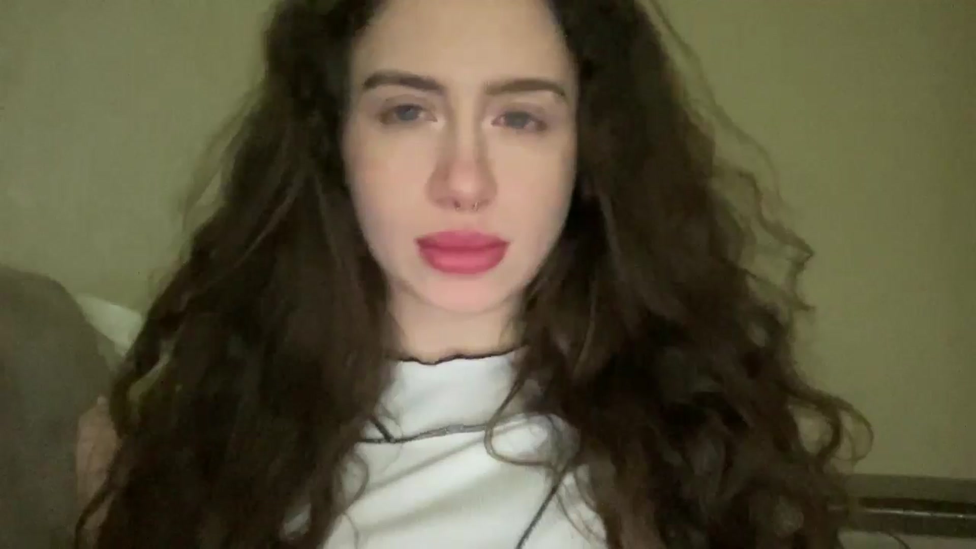 Gallery image thumbnail from CurlyDream's myfreecams stream on, 12/30/2025, 15:17 image 3 of 20