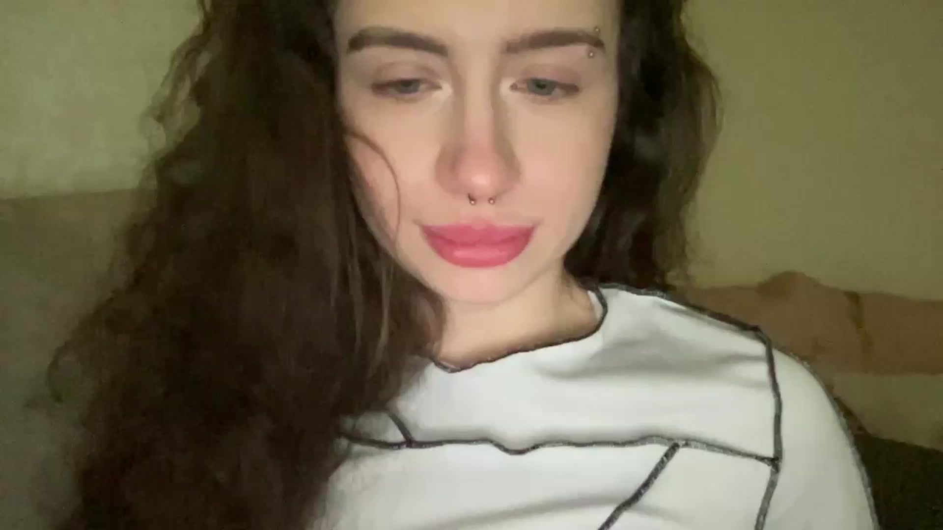 Gallery image thumbnail from CurlyDream's myfreecams stream on, 12/30/2025, 15:52 image 1 of 20