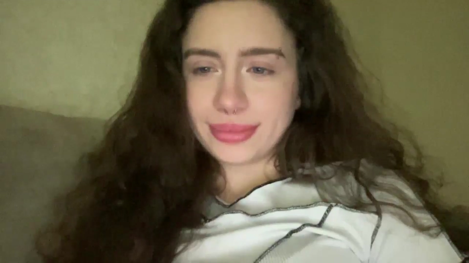 Gallery image thumbnail from CurlyDream's myfreecams stream on, 12/30/2025, 15:52 image 13 of 20