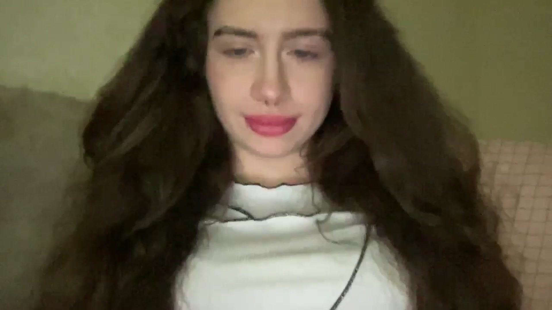 Gallery image thumbnail from CurlyDream's myfreecams stream on, 12/30/2025, 20:42 image 16 of 20