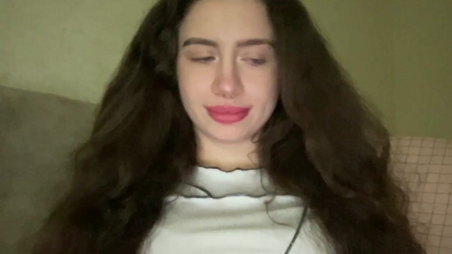 Gallery image thumbnail from CurlyDream's myfreecams stream on, 12/30/2025, 20:42 image 14 of 20