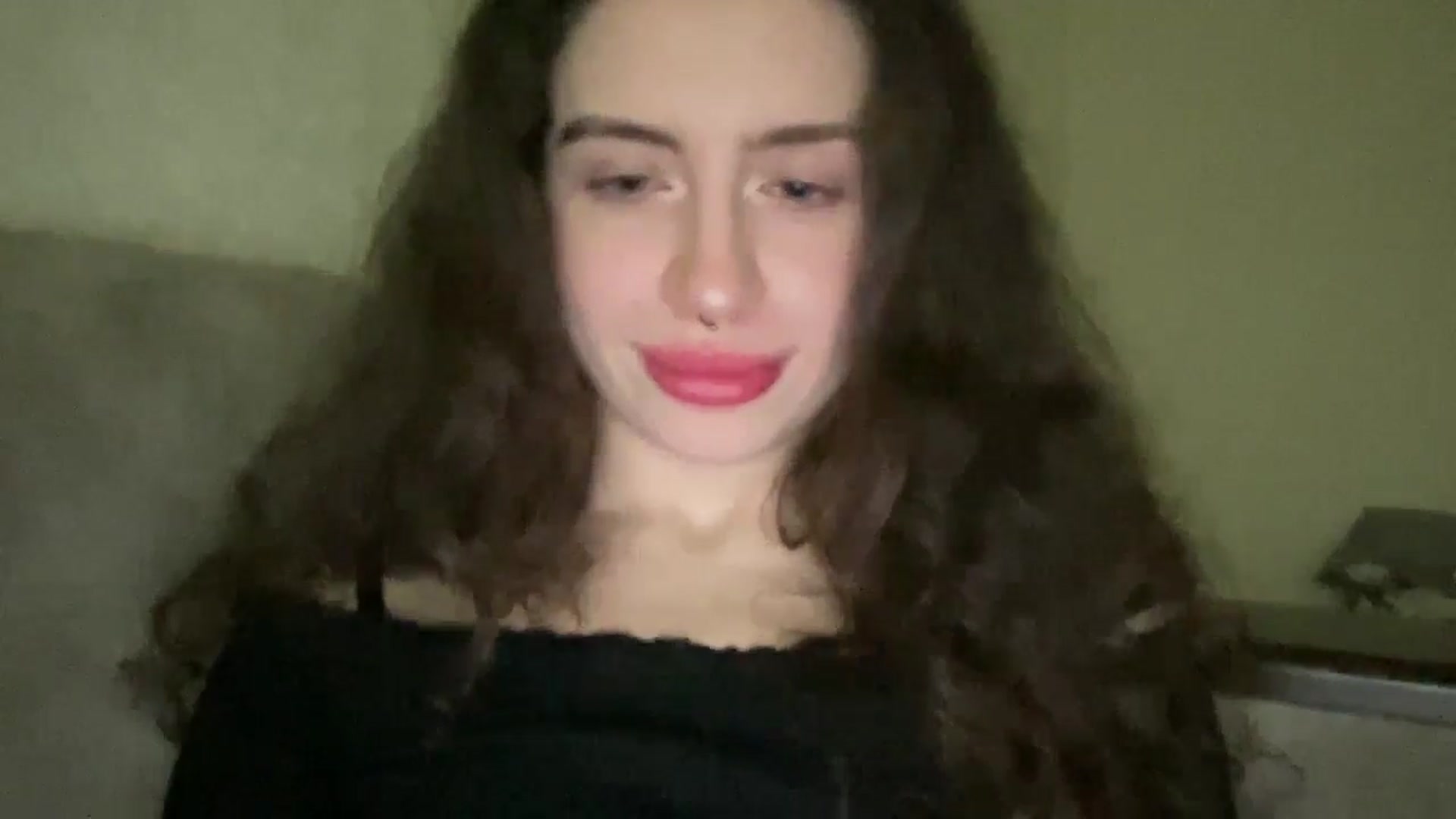 Gallery image thumbnail from CurlyDream's myfreecams stream on, 01/02/2026, 22:58 image 8 of 20