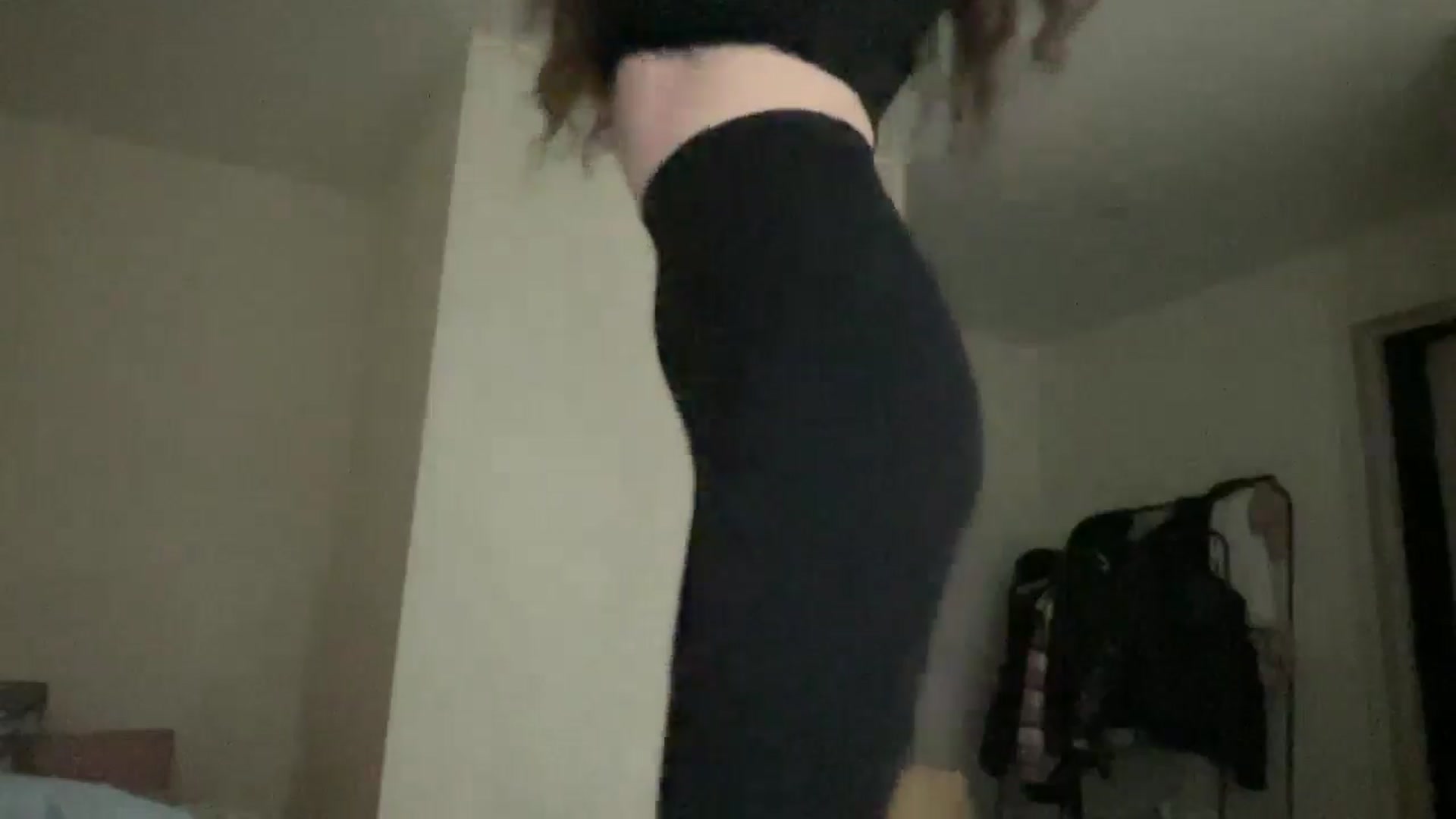 Gallery image thumbnail from CurlyDream's myfreecams stream on, 01/02/2026, 22:58 image 10 of 20