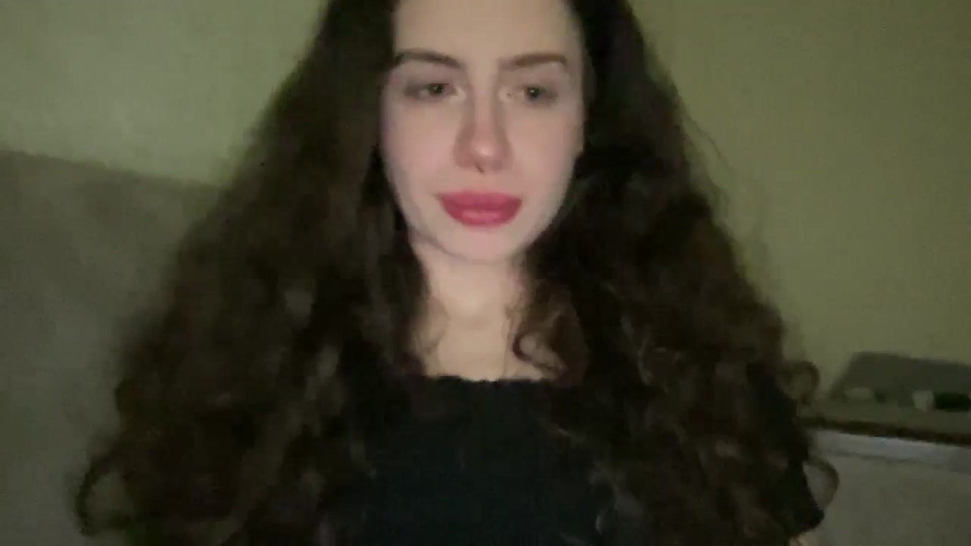 Gallery image thumbnail from CurlyDream's myfreecams stream on, 01/02/2026, 22:58 image 17 of 20