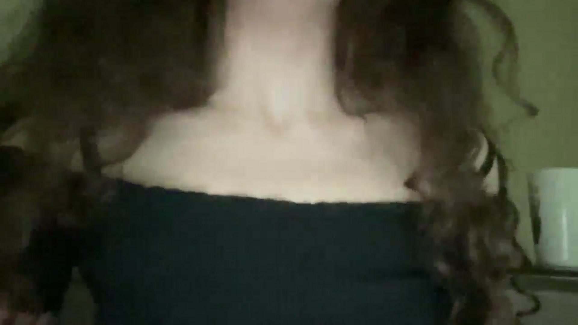 Gallery image thumbnail from CurlyDream's myfreecams stream on, 01/03/2026, 24:21 image 4 of 20