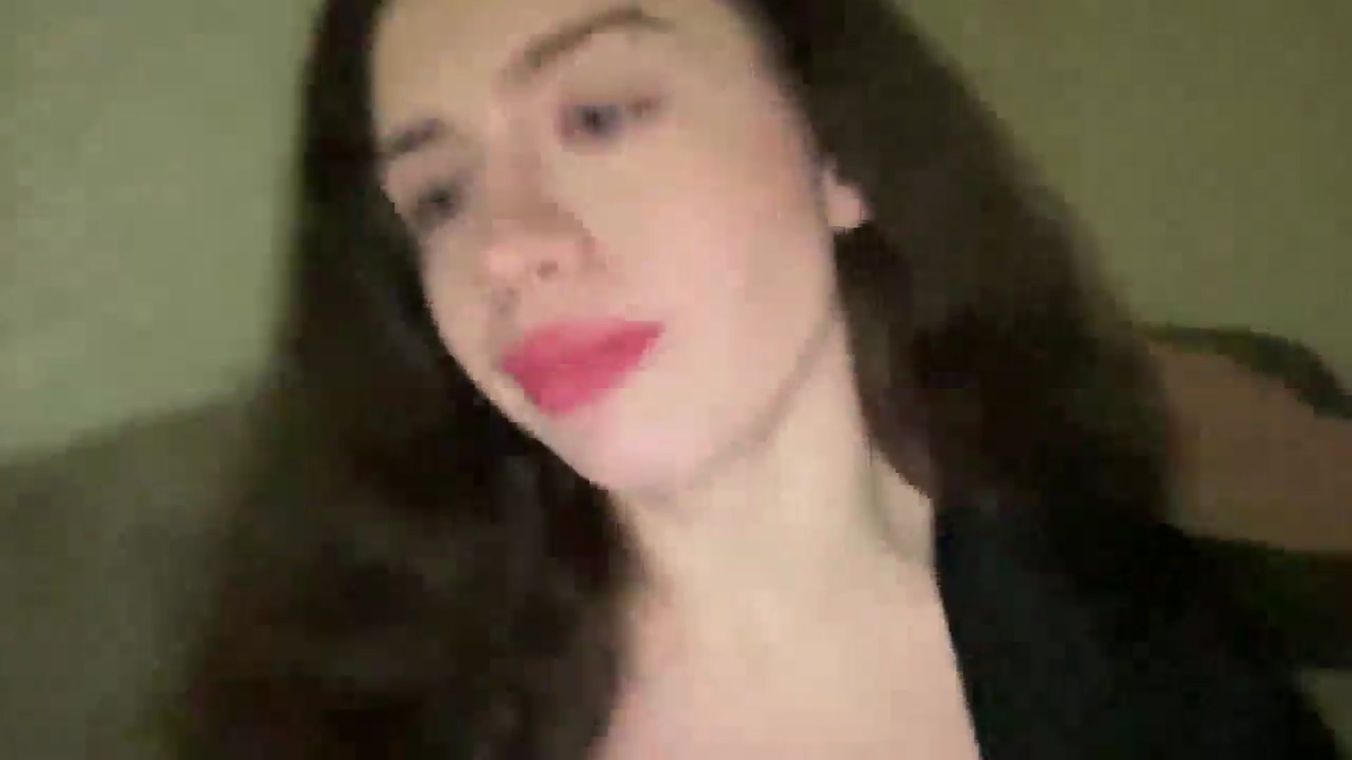 Gallery image thumbnail from CurlyDream's myfreecams stream on, 01/03/2026, 18:28 image 17 of 20
