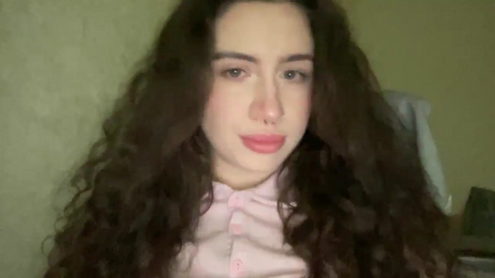 Gallery image thumbnail from CurlyDream's myfreecams stream on, 01/08/2026, 18:38 image 18 of 20