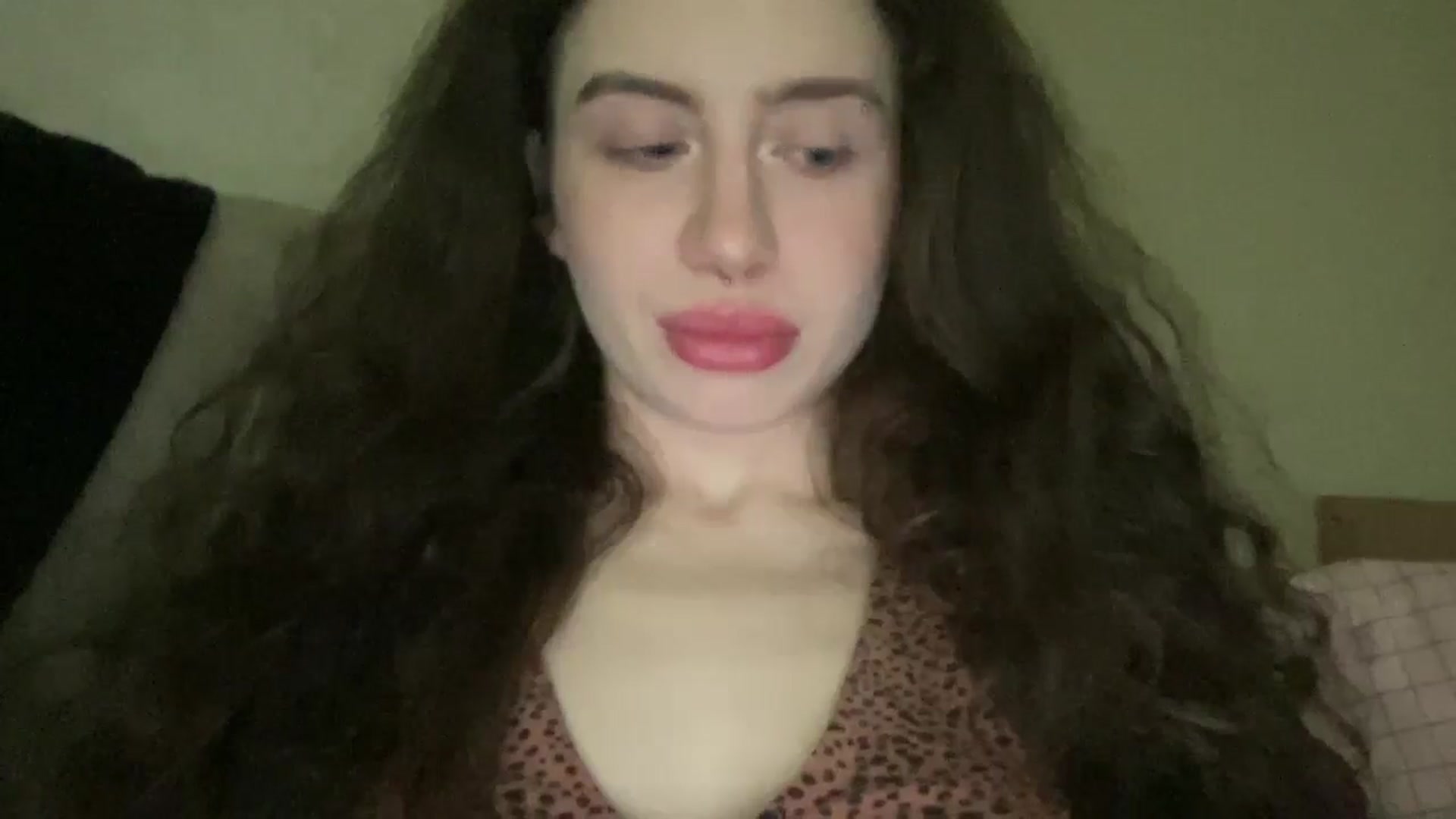 Gallery image thumbnail from CurlyDream's myfreecams stream on, 01/09/2026, 23:15 image 7 of 20