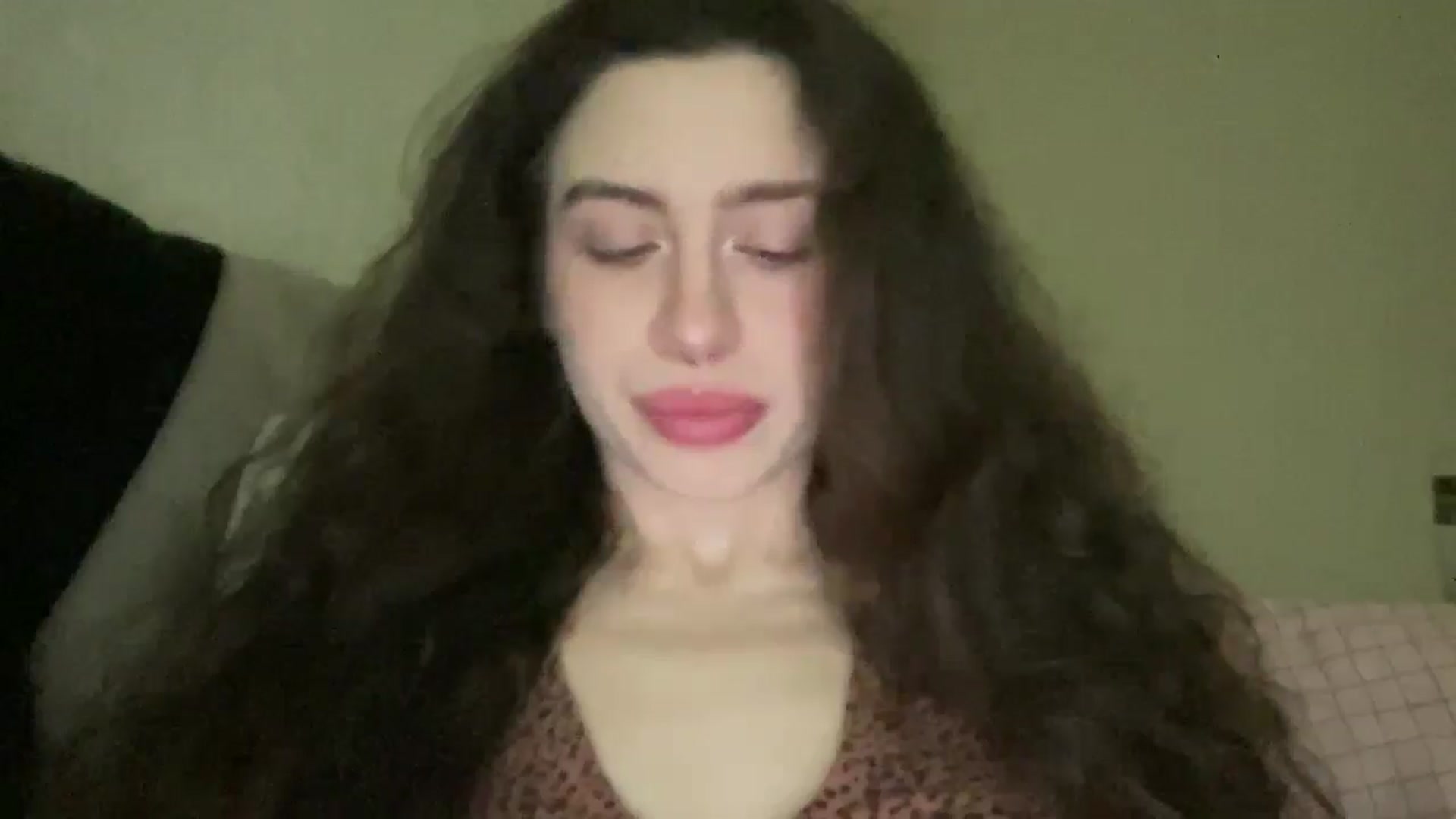 Gallery image thumbnail from CurlyDream's myfreecams stream on, 01/09/2026, 23:15 image 20 of 20