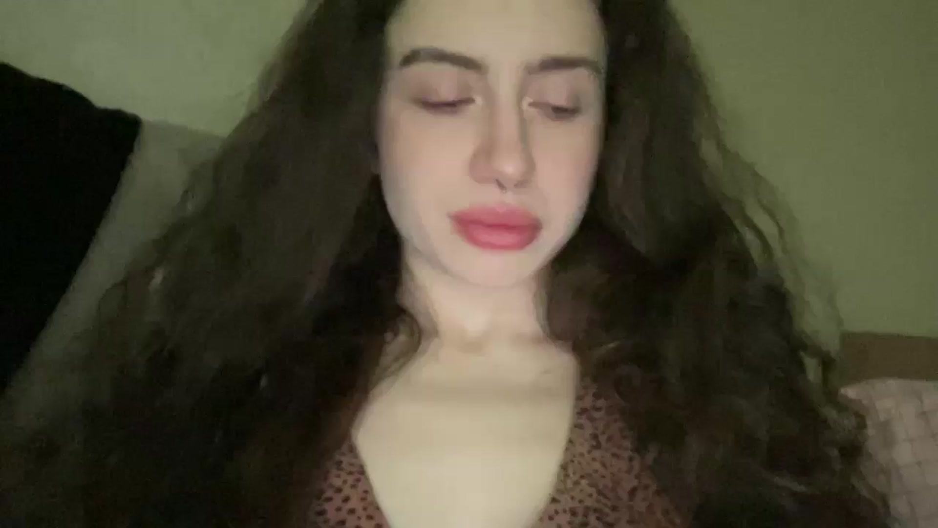 Gallery image thumbnail from CurlyDream's myfreecams stream on, 01/09/2026, 23:15 image 1 of 20