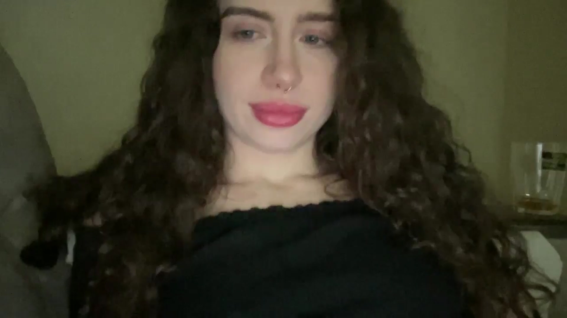 Gallery image thumbnail from CurlyDream's myfreecams stream on, 01/13/2026, 21:50 image 12 of 20