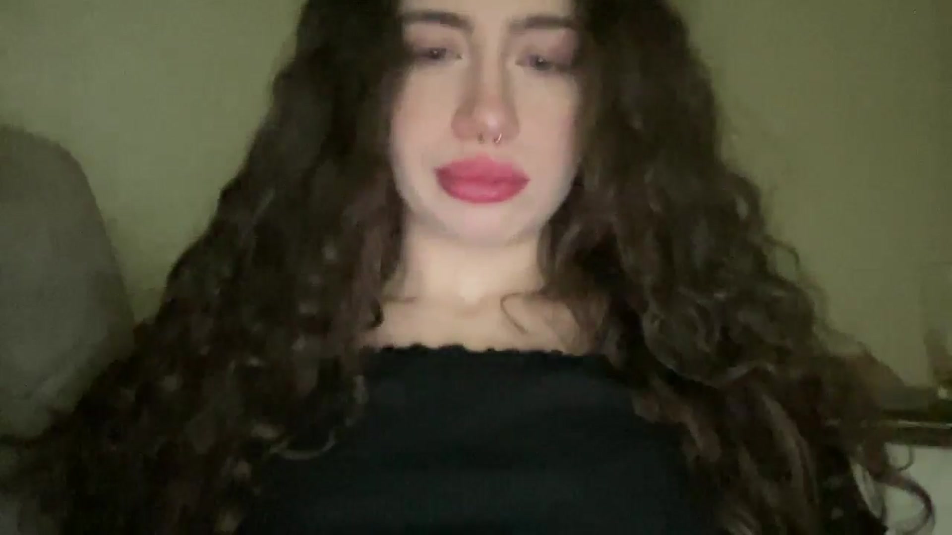 Gallery image thumbnail from CurlyDream's myfreecams stream on, 01/13/2026, 21:50 image 6 of 20