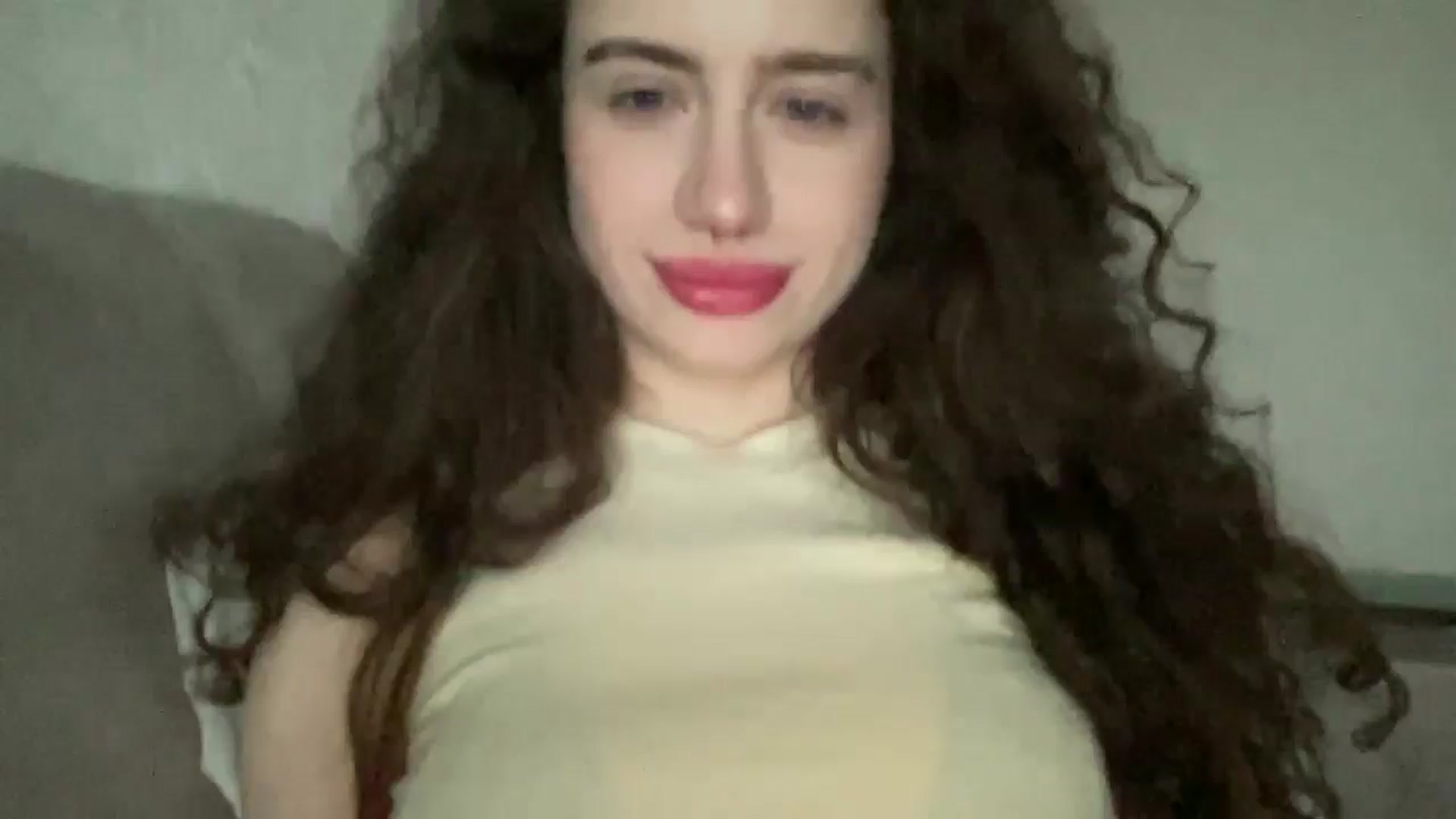Gallery image thumbnail from CurlyDream's myfreecams stream on, 01/14/2026, 14:35 image 14 of 20