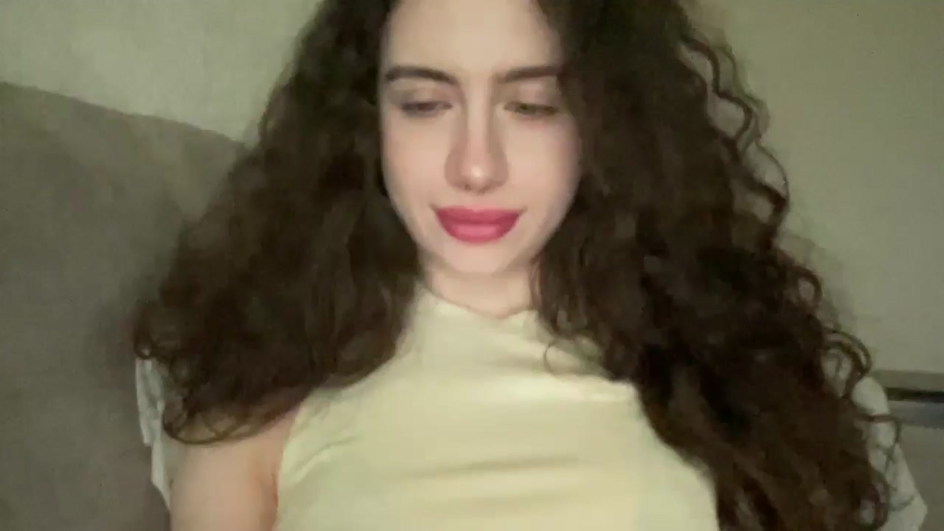 Gallery image thumbnail from CurlyDream's myfreecams stream on, 01/14/2026, 15:00 image 2 of 20