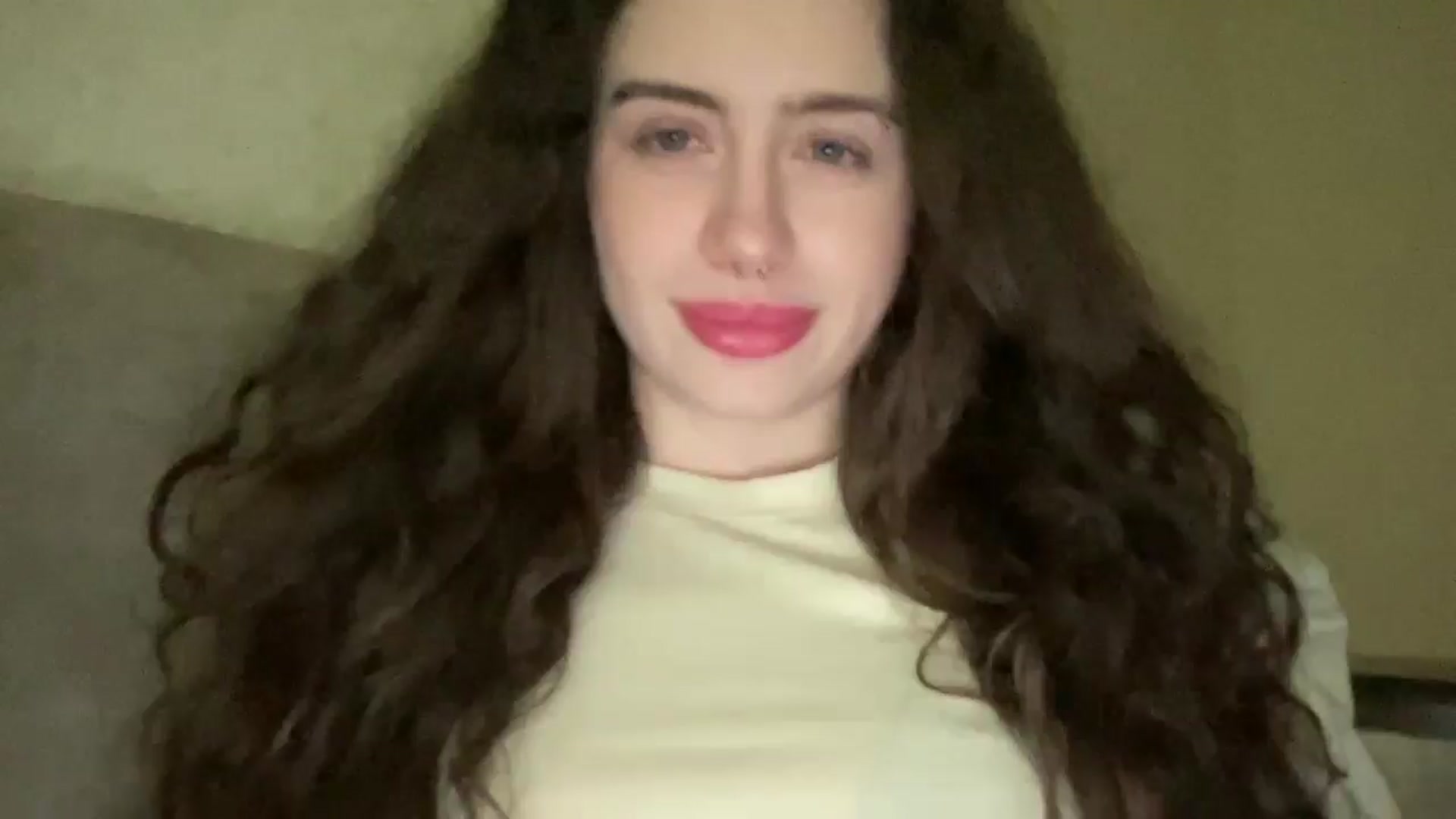 Gallery image thumbnail from CurlyDream's myfreecams stream on, 01/14/2026, 22:29 image 1 of 20
