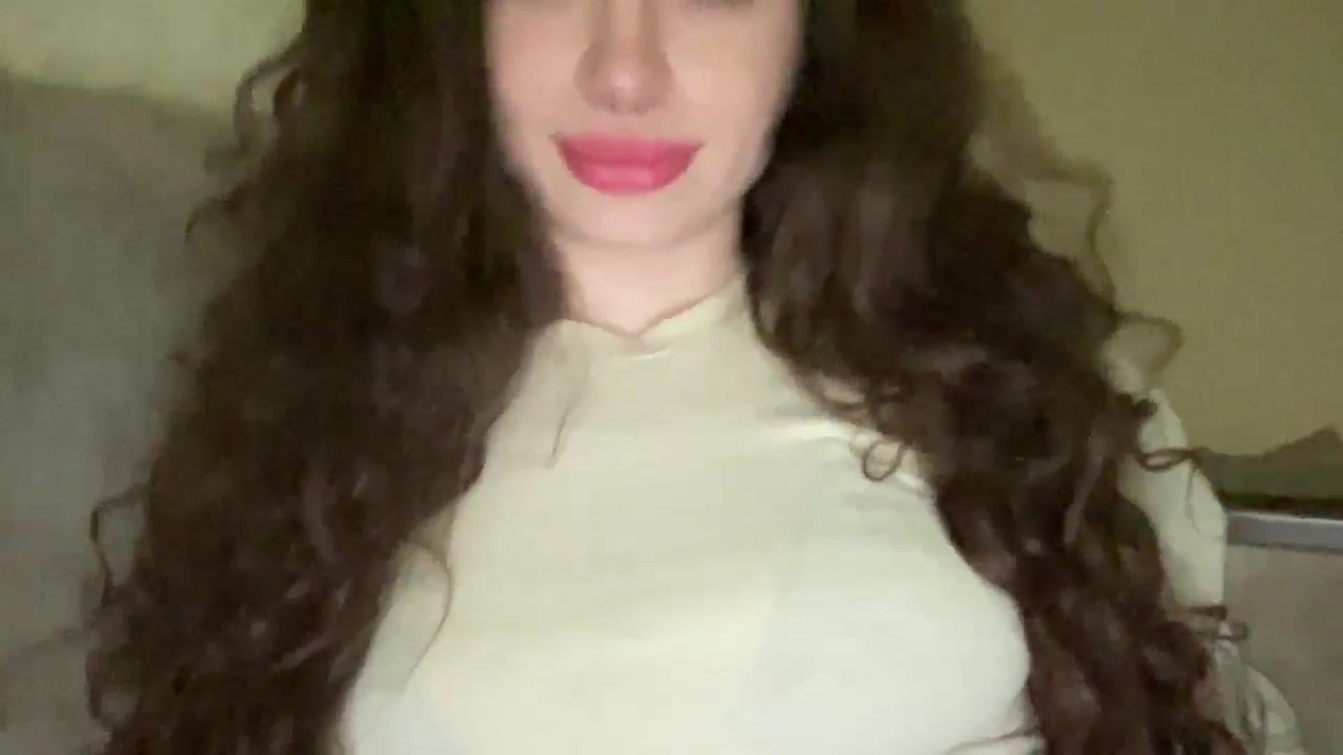 Gallery image thumbnail from CurlyDream's myfreecams stream on, 01/14/2026, 23:41 image 5 of 20