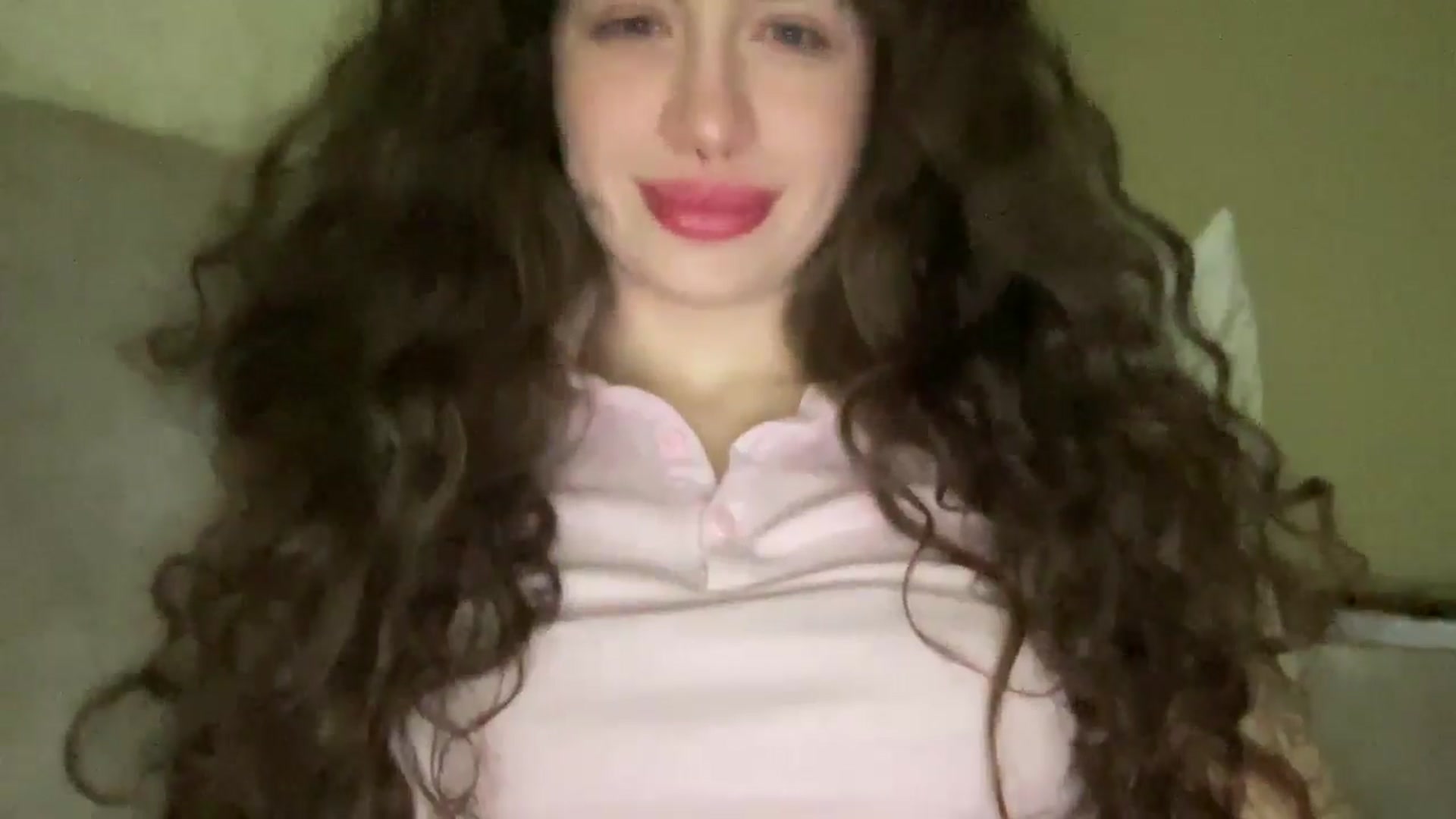Gallery image thumbnail from CurlyDream's myfreecams stream on, 01/15/2026, 17:53 image 2 of 20