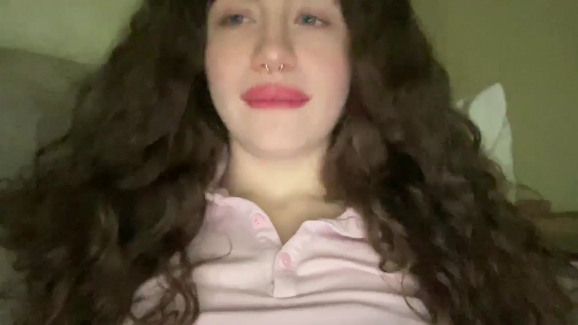 Gallery image thumbnail from CurlyDream's myfreecams stream on, 01/15/2026, 17:53 image 19 of 20