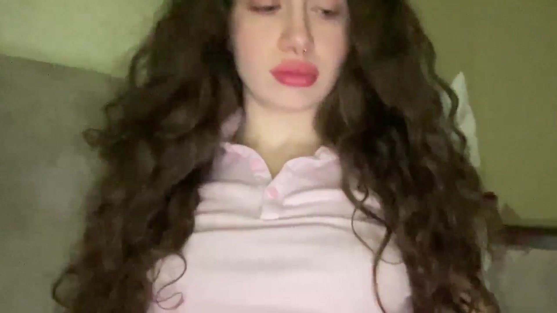 Gallery image thumbnail from CurlyDream's myfreecams stream on, 01/15/2026, 17:53 image 12 of 20