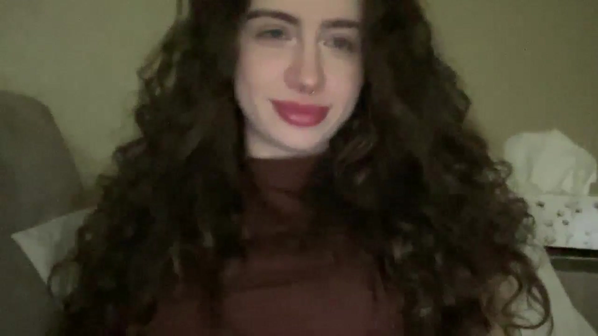 Gallery image thumbnail from CurlyDream's myfreecams stream on, 01/16/2026, 22:03 image 4 of 20