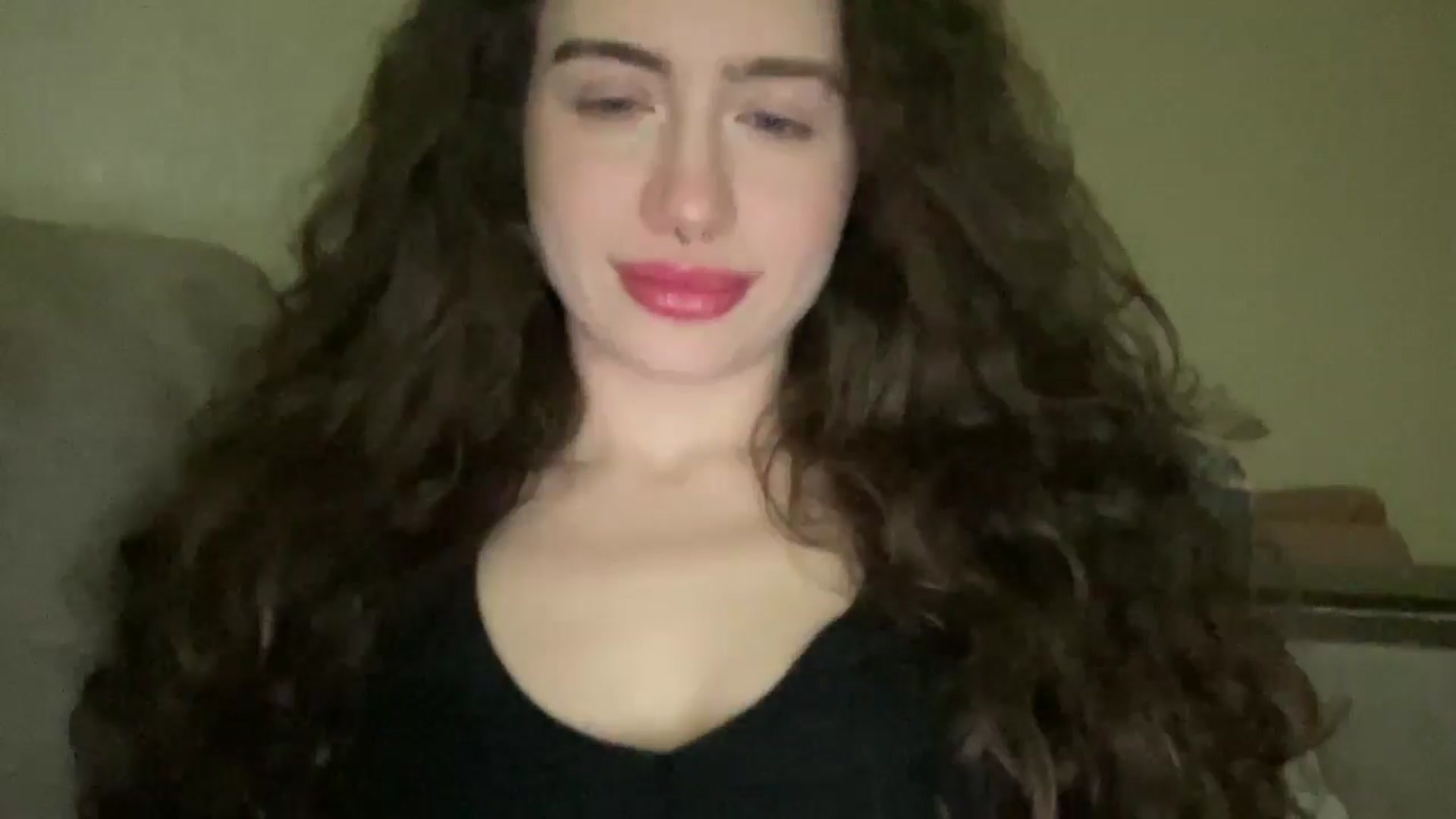Gallery image thumbnail from CurlyDream's myfreecams stream on, 01/17/2026, 21:12 image 11 of 20