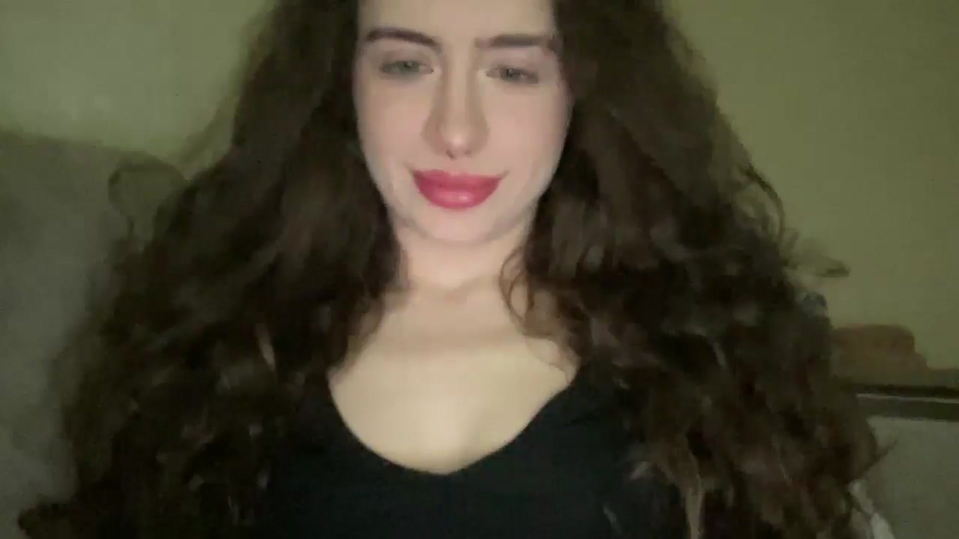 Gallery image thumbnail from CurlyDream's myfreecams stream on, 01/17/2026, 21:12 image 12 of 20