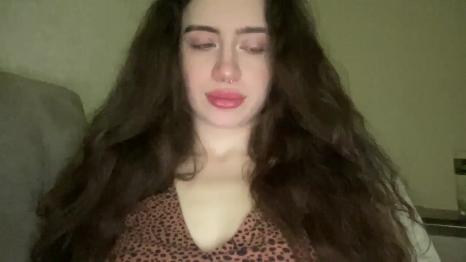 Gallery image thumbnail from CurlyDream's myfreecams stream on, 01/21/2026, 18:03 image 11 of 20
