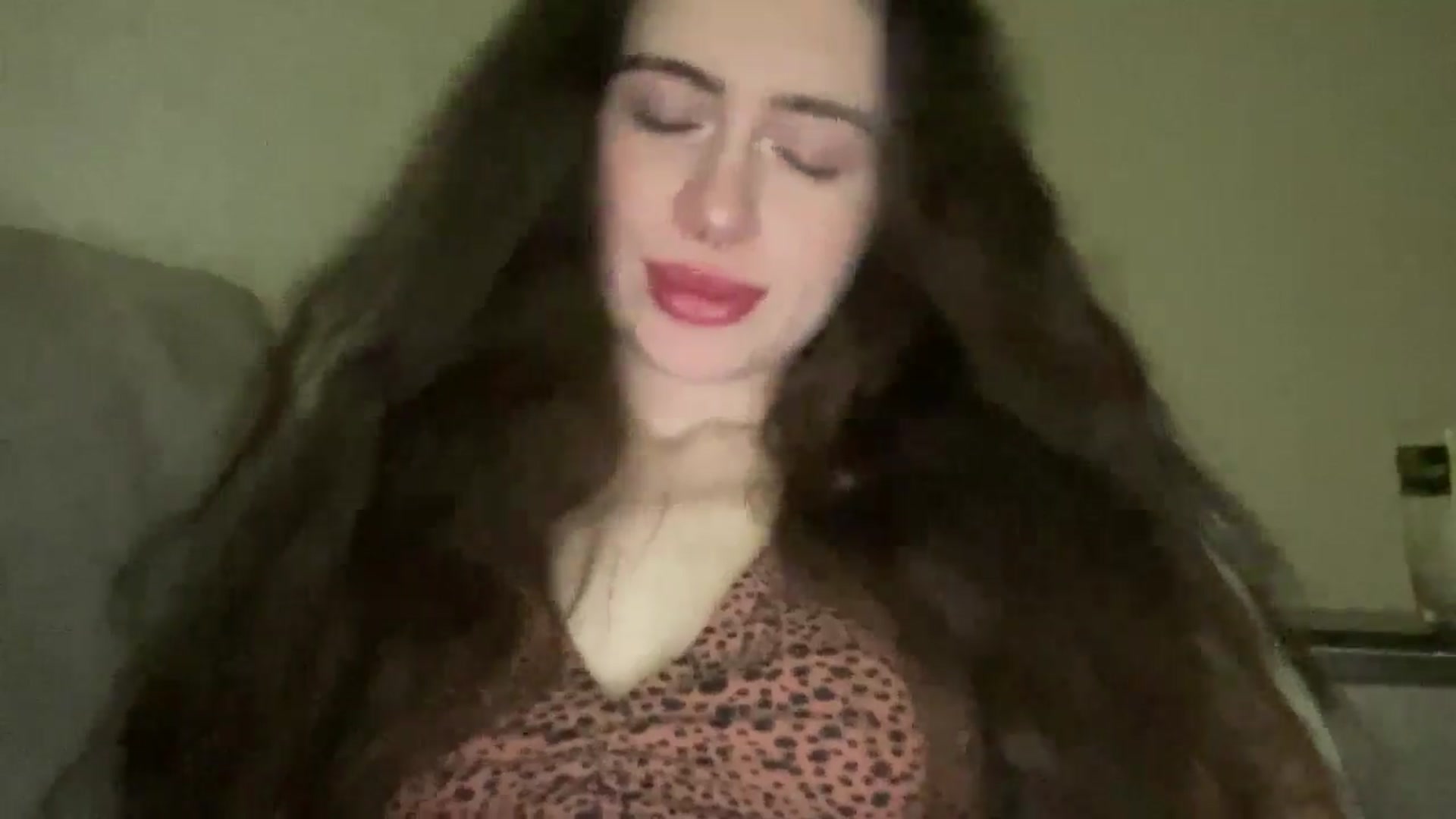 Gallery image thumbnail from CurlyDream's myfreecams stream on, 01/21/2026, 18:03 image 4 of 20