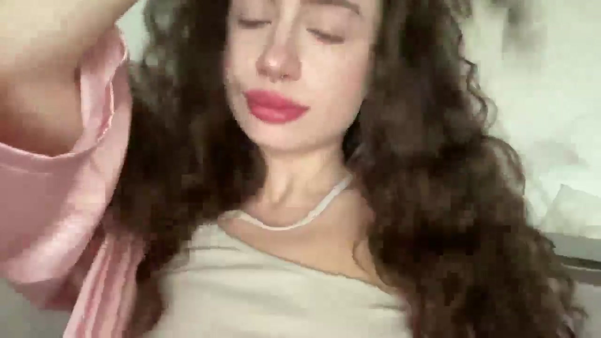 Gallery image thumbnail from CurlyDream's myfreecams stream on, 01/23/2026, 11:50 image 19 of 20