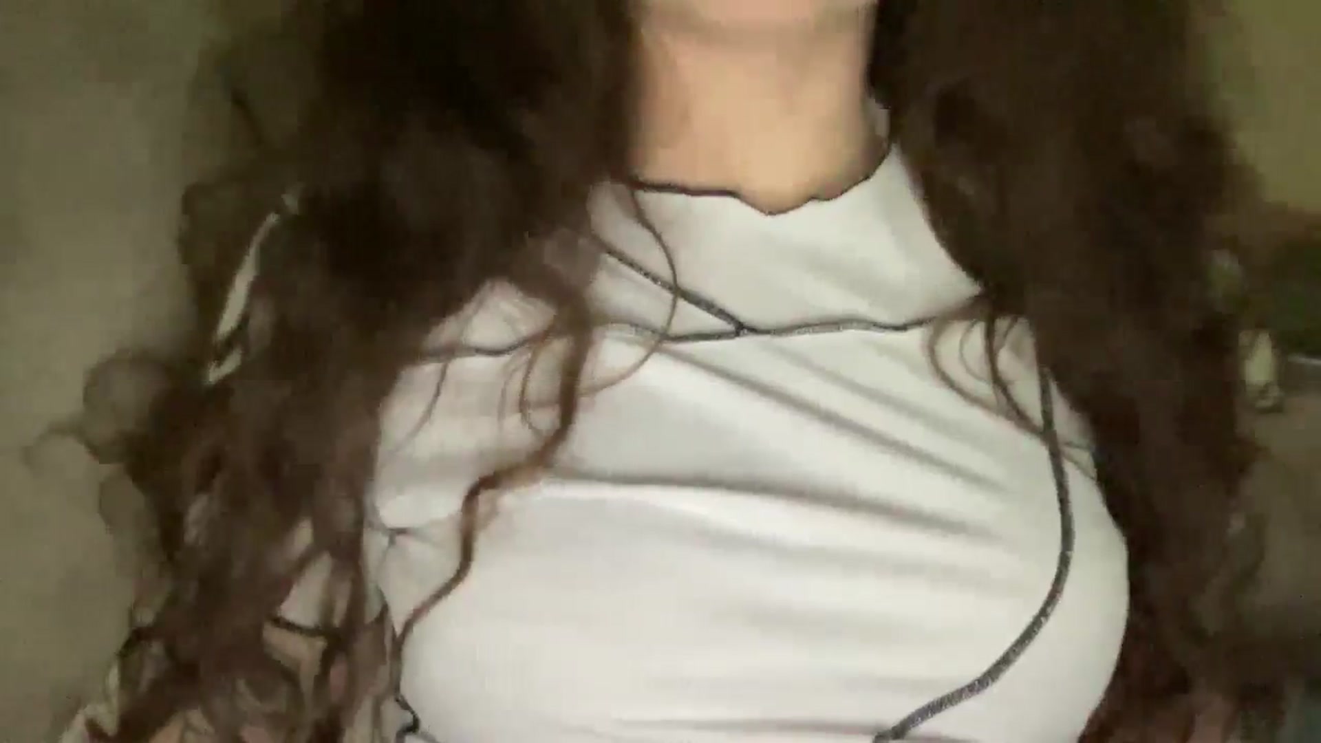 Gallery image thumbnail from CurlyDream's myfreecams stream on, 01/25/2026, 19:11 image 11 of 20