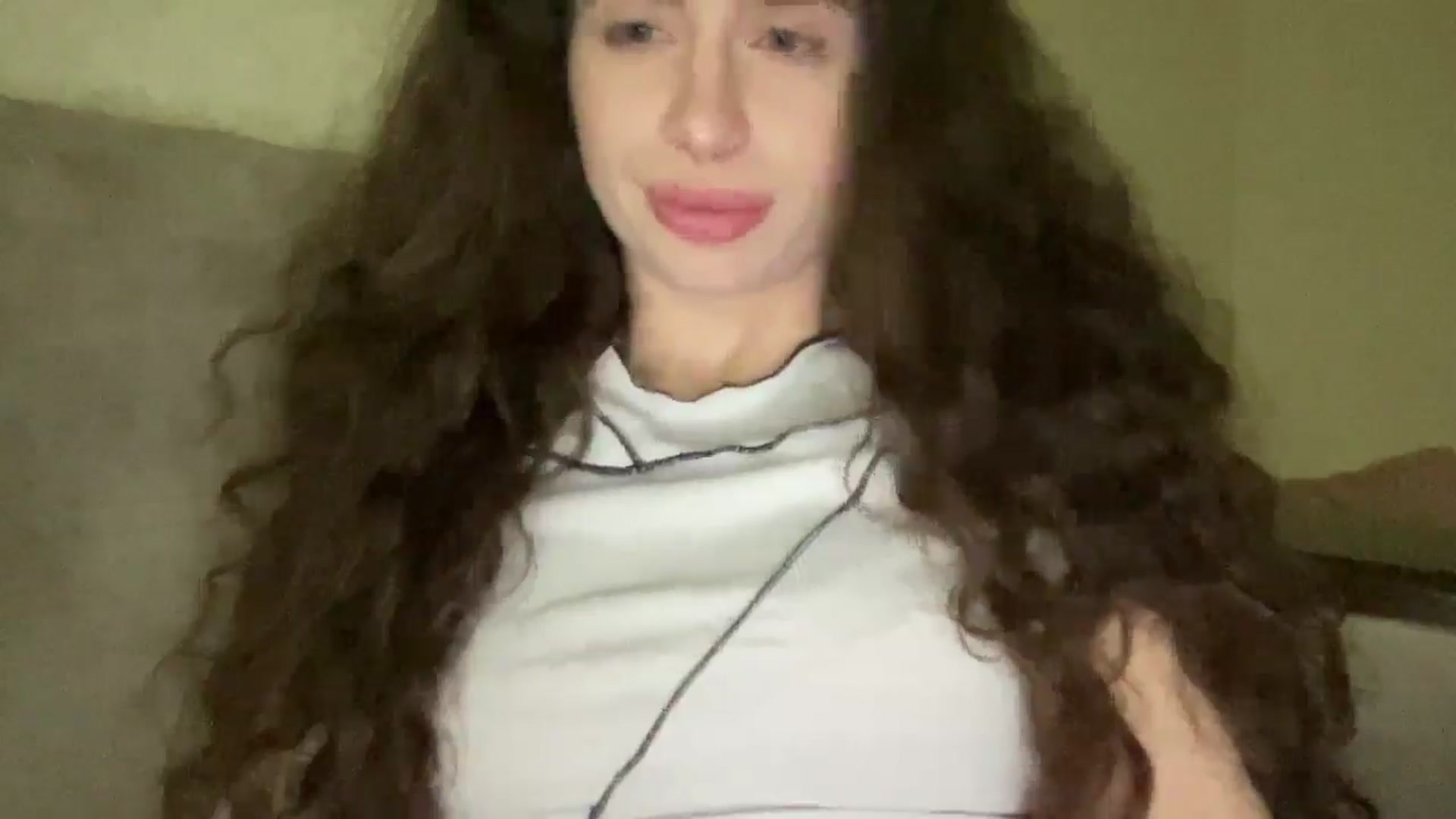 Gallery image thumbnail from CurlyDream's myfreecams stream on, 01/26/2026, 01:13 image 15 of 20