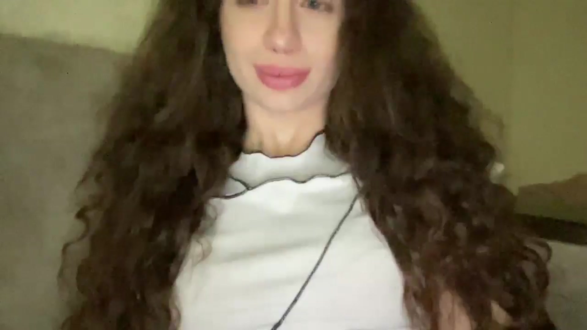 Gallery image thumbnail from CurlyDream's myfreecams stream on, 01/26/2026, 01:13 image 19 of 20