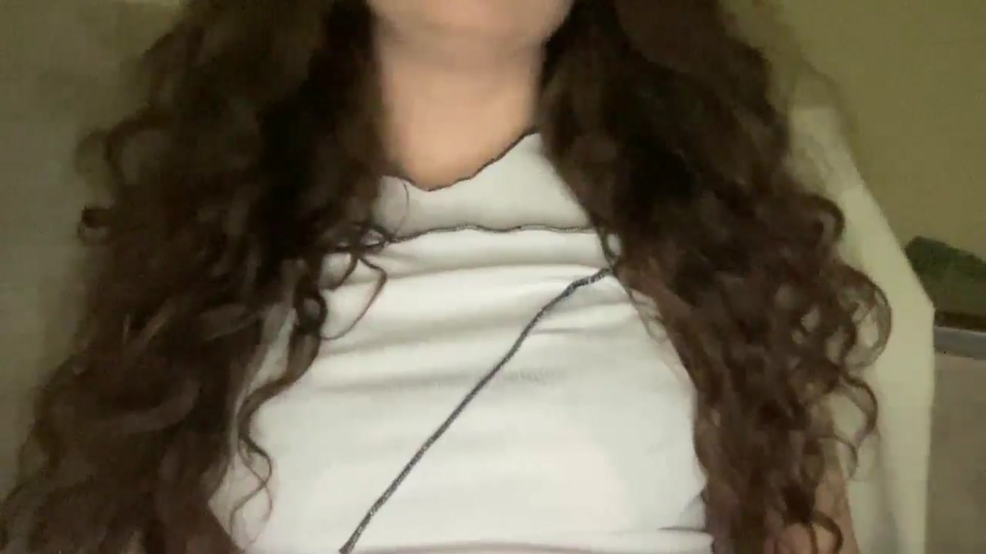Gallery image thumbnail from CurlyDream's myfreecams stream on, 01/27/2026, 16:27 image 4 of 20