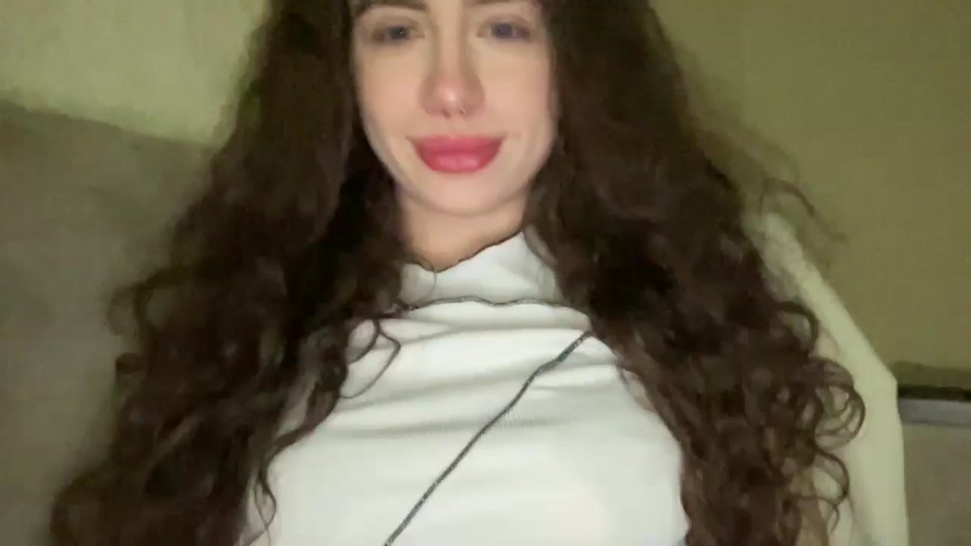 Gallery image thumbnail from CurlyDream's myfreecams stream on, 01/27/2026, 16:27 image 1 of 20