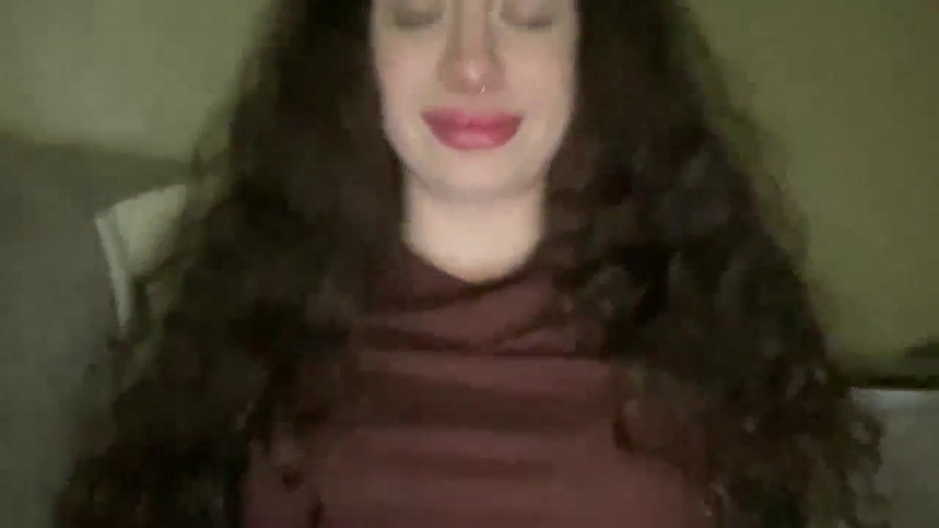 Gallery image thumbnail from CurlyDream's myfreecams stream on, 01/28/2026, 19:24 image 12 of 20