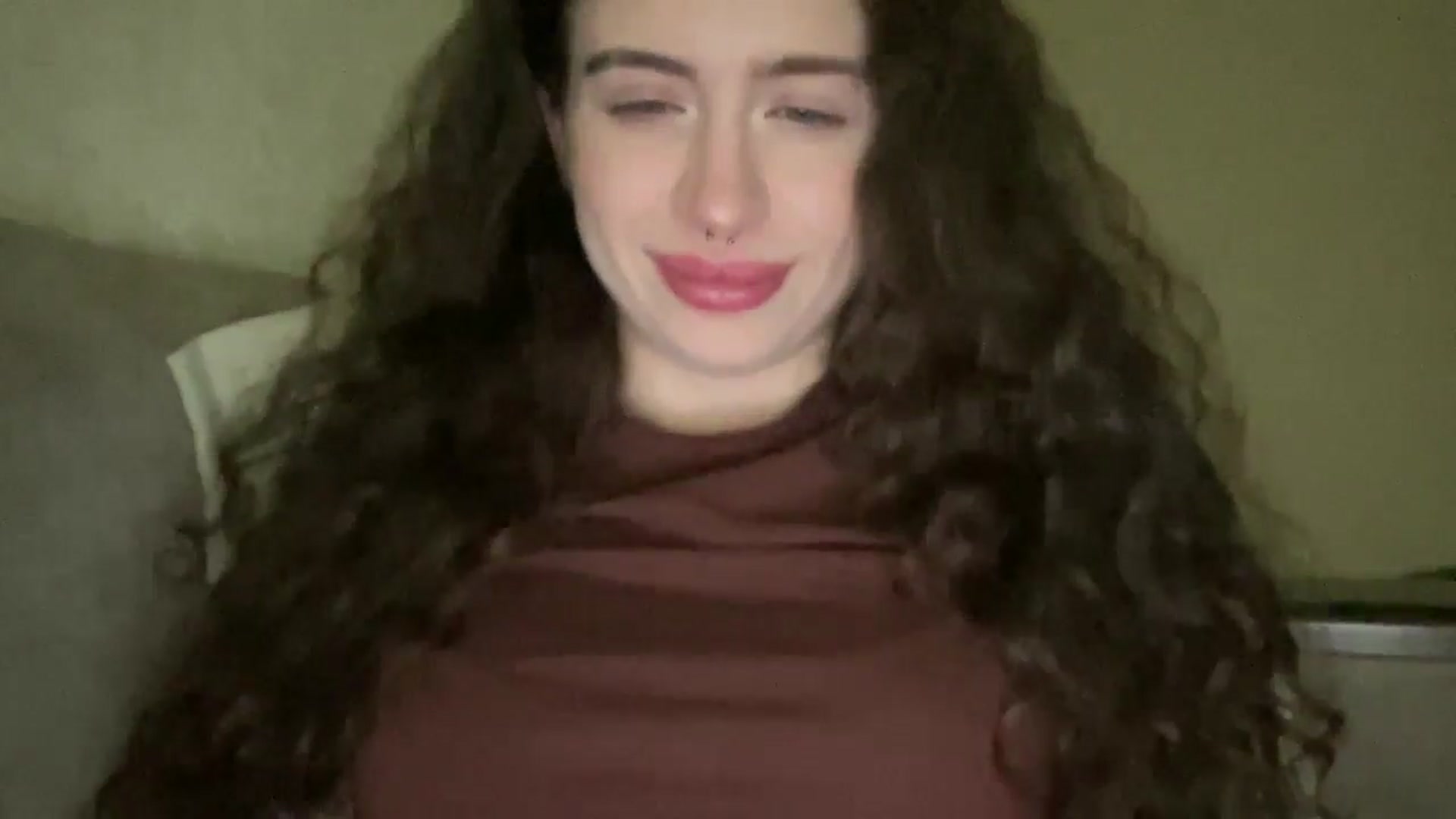 Gallery image thumbnail from CurlyDream's myfreecams stream on, 01/28/2026, 19:24 image 14 of 20