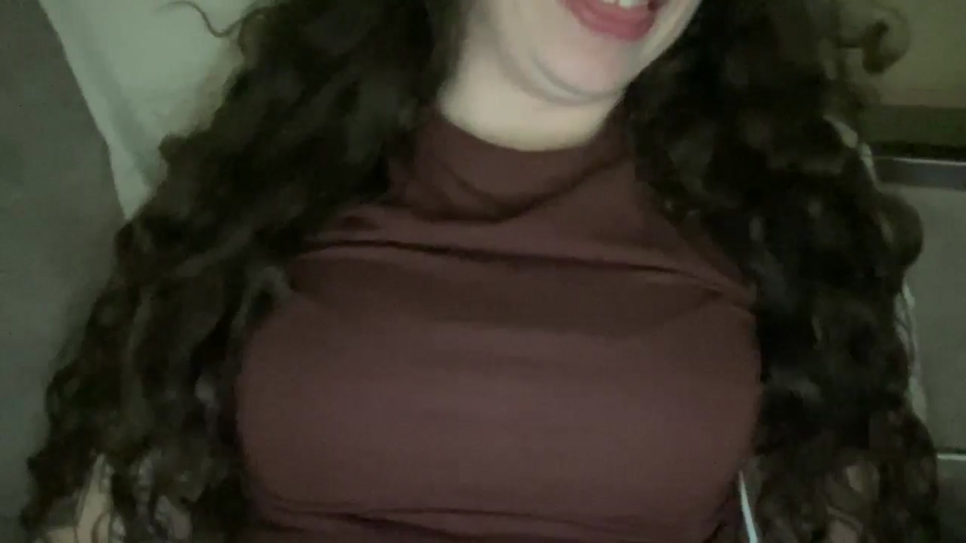 Gallery image thumbnail from CurlyDream's myfreecams stream on, 01/28/2026, 21:10 image 4 of 20