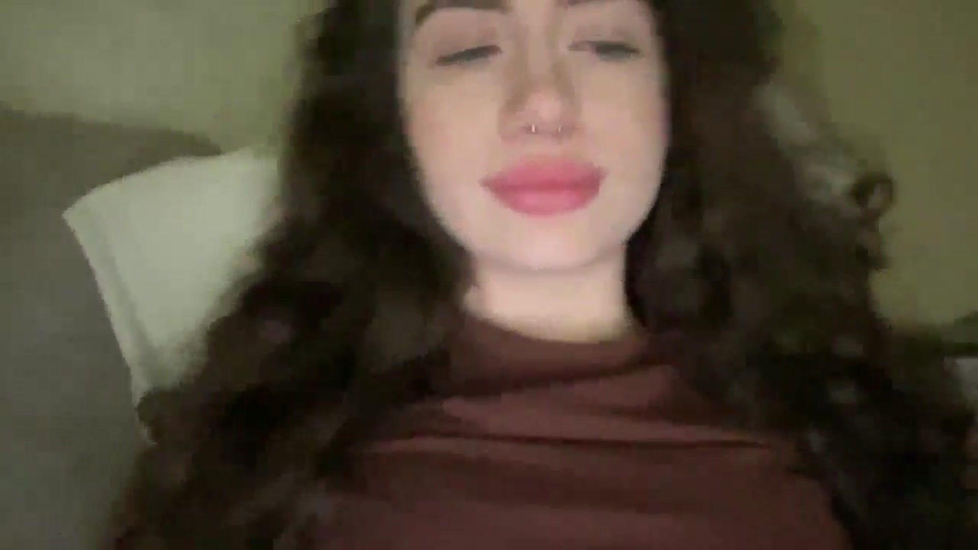 Gallery image thumbnail from CurlyDream's myfreecams stream on, 01/28/2026, 21:10 image 5 of 20