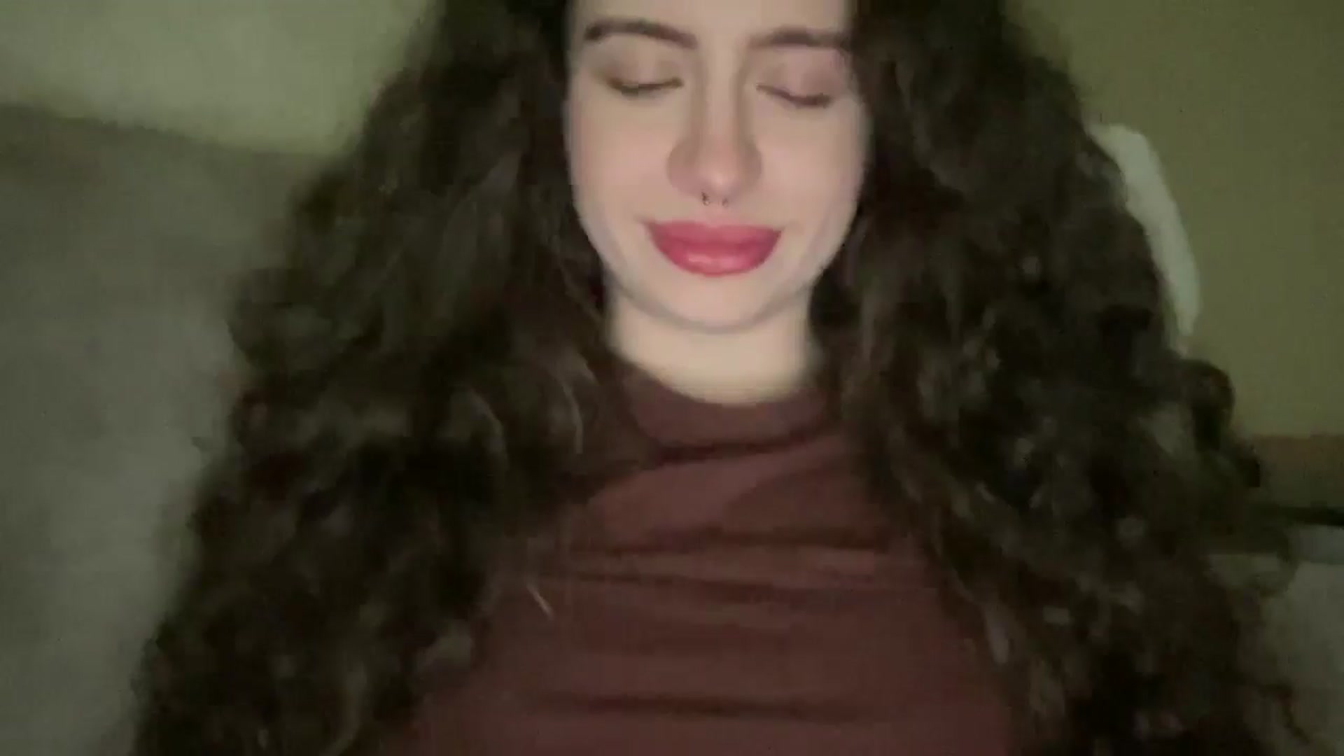 Gallery image thumbnail from CurlyDream's myfreecams stream on, 01/29/2026, 20:32 image 7 of 20