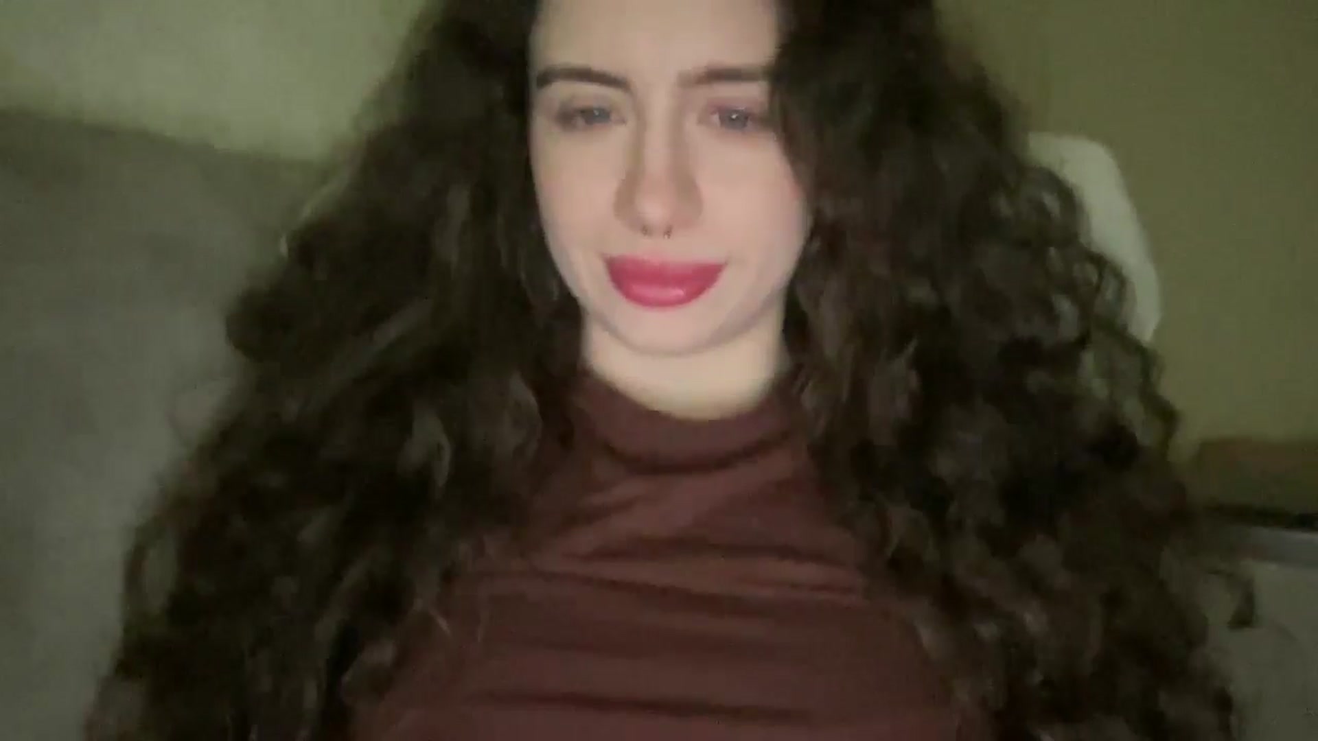 Gallery image thumbnail from CurlyDream's myfreecams stream on, 01/29/2026, 20:32 image 17 of 20