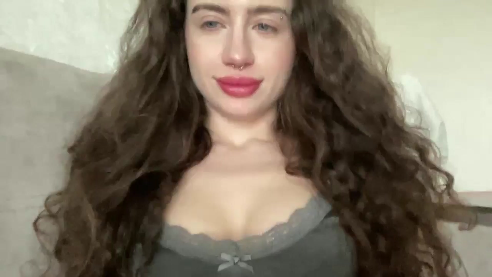 Gallery image thumbnail from CurlyDream's myfreecams stream on, 01/30/2026, 12:58 image 2 of 20