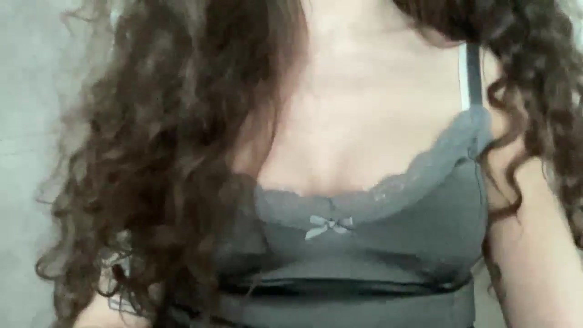 Gallery image thumbnail from CurlyDream's myfreecams stream on, 01/30/2026, 12:58 image 18 of 20