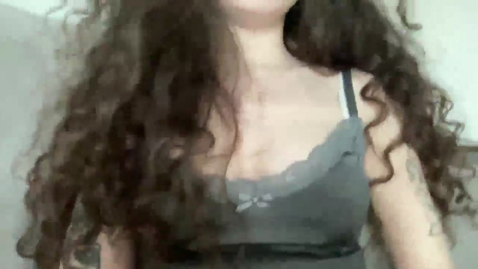 Gallery image thumbnail from CurlyDream's myfreecams stream on, 01/30/2026, 12:58 image 17 of 20
